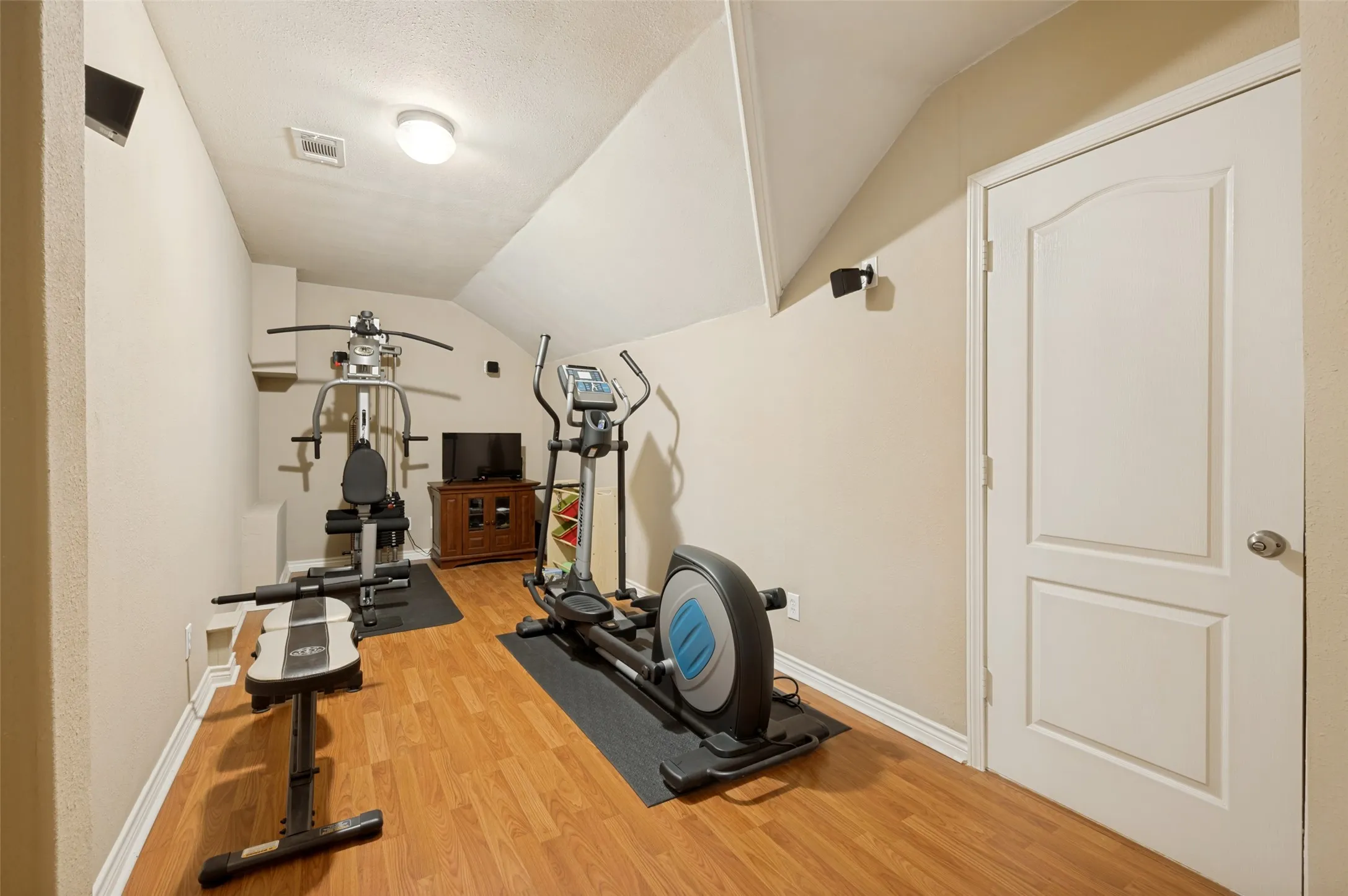 BONUS ROOM upstairs! Great TV, game, play or additional office!