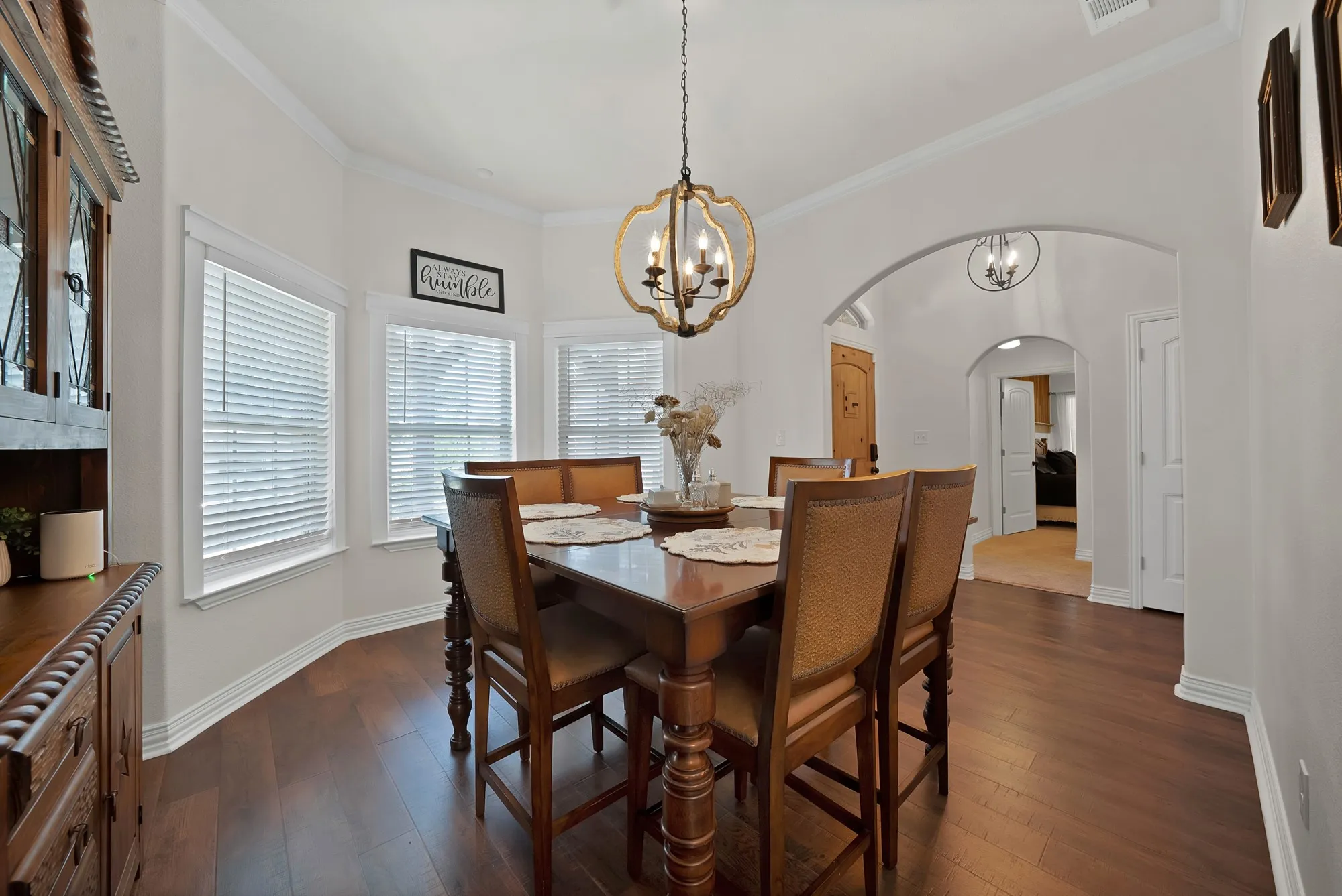 Single Family Residence For Sale in Parker County , 1216 N Elm Street, Weatherford, Texas 76086, 3 Bedroom, 2 Bathroom, 2 Garage spaces, 1,648 Sqft, built in 2018, mls#21351976, Real Estate Agent in Weatherford, Homes For Sale in Parker county, Homes For Sale in Weatherford, Realtor in Weatherford Texas, Real Estate Brokerage Independent Realty Texas, Luminita Cordes Realtor