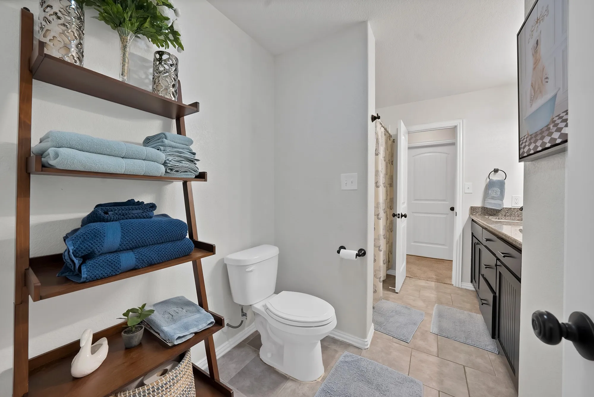 Single Family Residence For Sale in Parker County , 1216 N Elm Street, Weatherford, Texas 76086, 3 Bedroom, 2 Bathroom, 2 Garage spaces, 1,648 Sqft, built in 2018, mls#21351976, Real Estate Agent in Weatherford, Homes For Sale in Parker county, Homes For Sale in Weatherford, Realtor in Weatherford Texas, Real Estate Brokerage Independent Realty Texas, Luminita Cordes Realtor