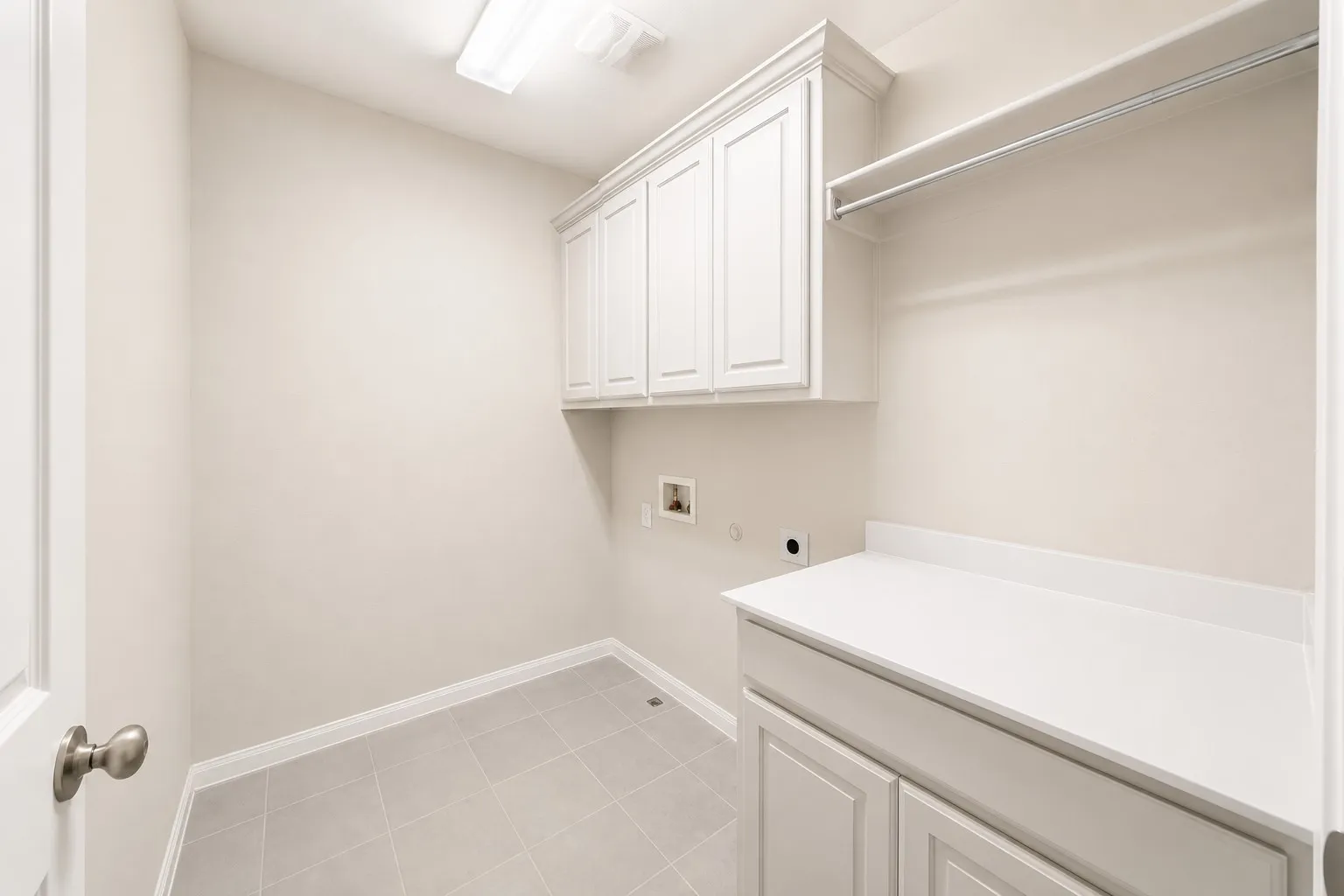 Single Family Residence For Rent in Collin County , 1053 Emil Place, Allen, Texas 75013, 3 Bedroom, 3 Bathroom, 2 Garage spaces, 2,203 Sqft, built in 2016, mls#21351920, Real Estate Agent in Allen, Homes For Rent in Collin county, Homes For Rent in Allen, Realtor in Allen Texas, Real Estate Brokerage Independent Realty Texas, Luminita Cordes Realtor