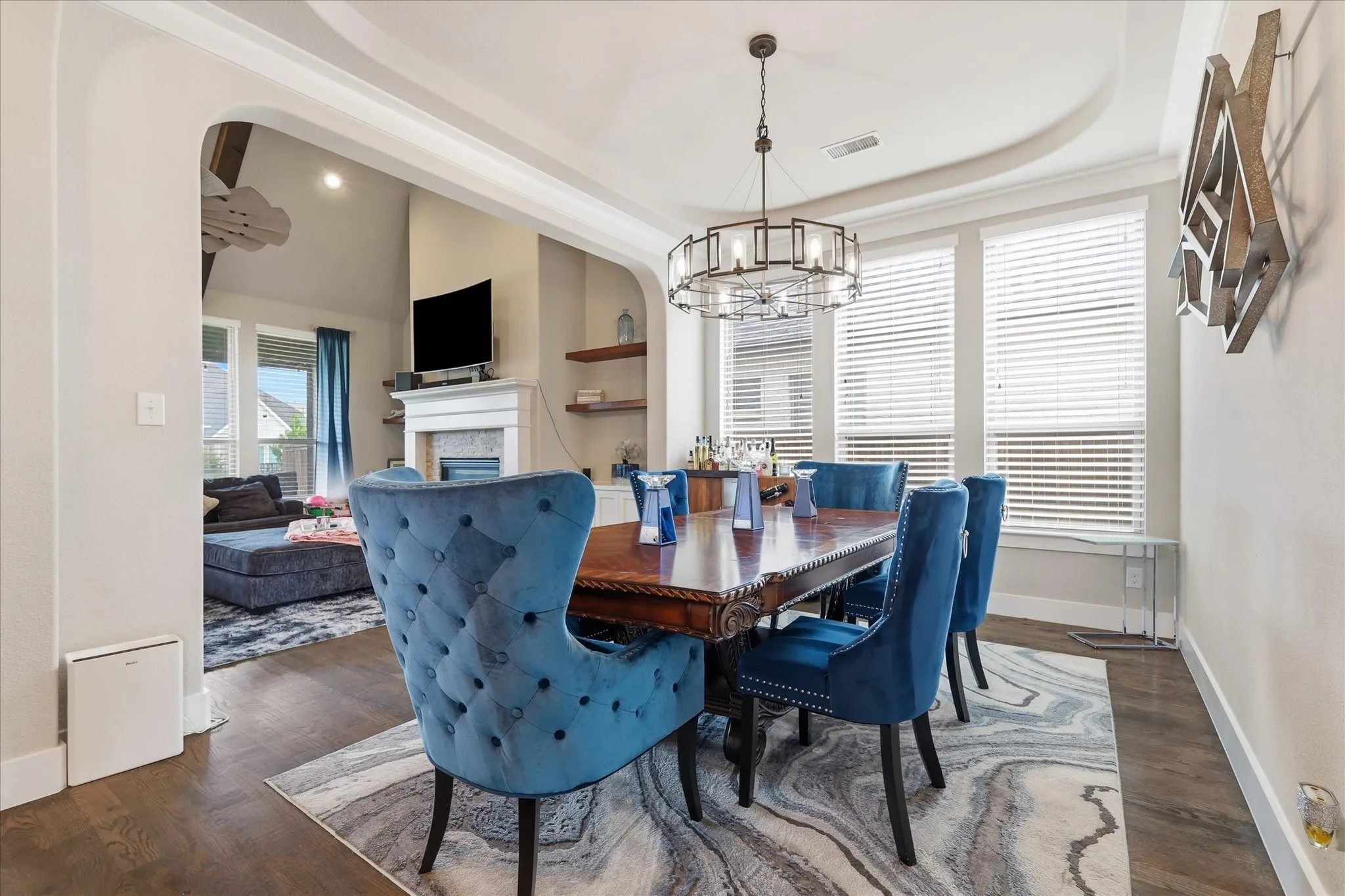 Single Family Residence For Sale in Collin County , 3383 Waverly Drive, Celina, Texas 75009, 5 Bedroom, 6 Bathroom, 3 Garage spaces, 3,932 Sqft, built in 2018, mls#21346178, Real Estate Agent in Celina, Homes For Sale in Collin county, Homes For Sale in Celina, Realtor in Celina Texas, Real Estate Brokerage Independent Realty Texas, Luminita Cordes Realtor