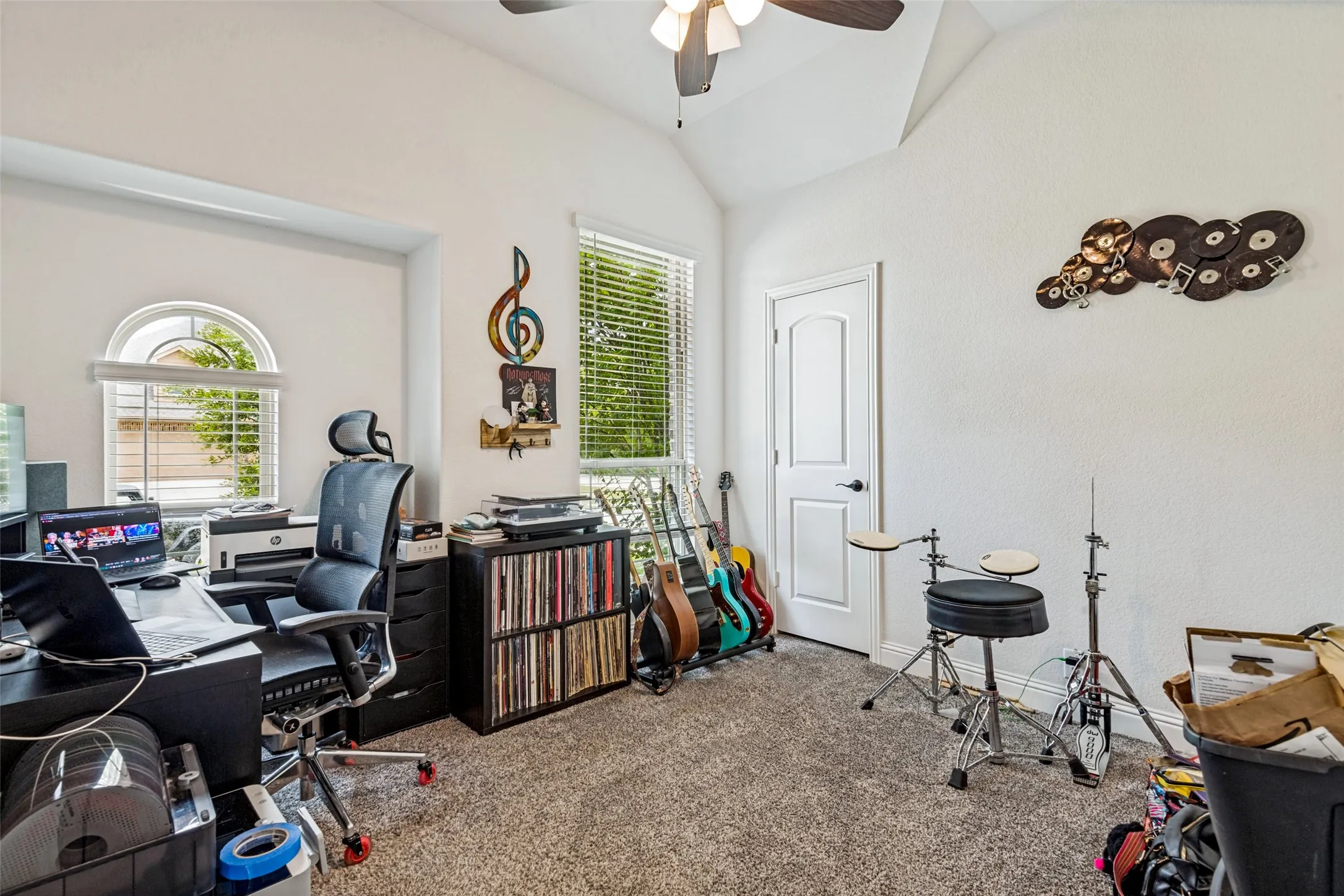 Single Family Residence For Sale in Dallas County , 3204 Park Ridge Drive, Mesquite, Texas 75181, 5 Bedrooms, 3 Bathrooms, 3 Garage spaces, 3,274 Sqft, built in 2021, Price $505,000, mls#21351989, Real Estate Agent in Mesquite, Homes For Sale in Dallas county, Homes For Sale in Mesquite, Realtor in Mesquite Texas, Real Estate Brokerage Independent Realty Texas, Luminita Cordes Realtor