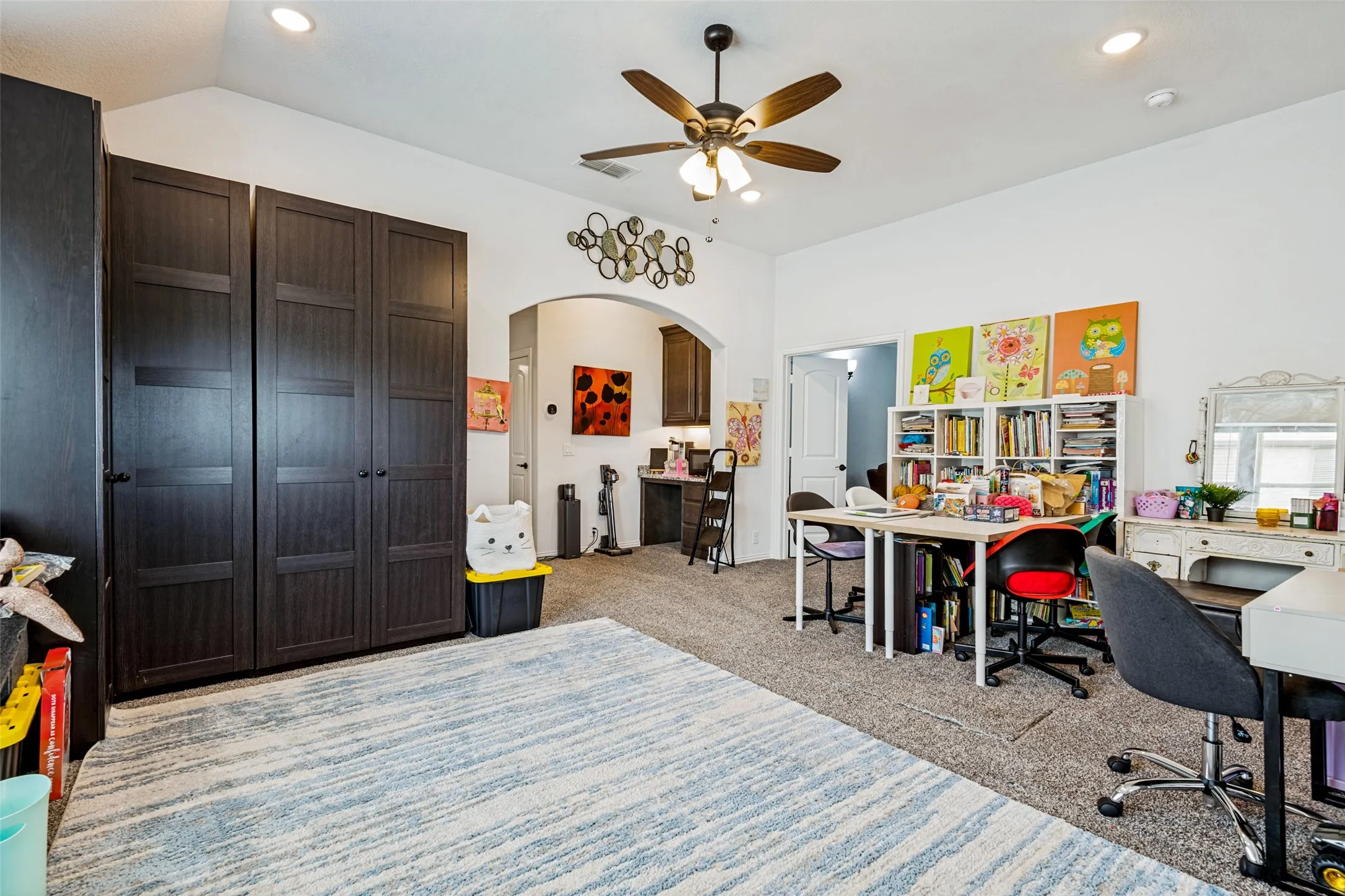Single Family Residence For Sale in Dallas County , 3204 Park Ridge Drive, Mesquite, Texas 75181, 5 Bedrooms, 3 Bathrooms, 3 Garage spaces, 3,274 Sqft, built in 2021, Price $505,000, mls#21351989, Real Estate Agent in Mesquite, Homes For Sale in Dallas county, Homes For Sale in Mesquite, Realtor in Mesquite Texas, Real Estate Brokerage Independent Realty Texas, Luminita Cordes Realtor