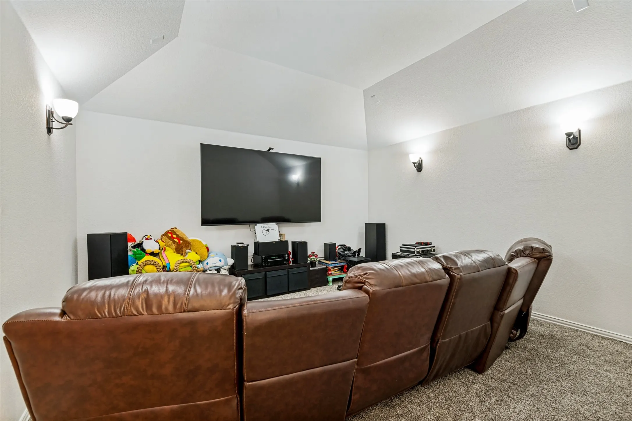 Single Family Residence For Sale in Dallas County , 3204 Park Ridge Drive, Mesquite, Texas 75181, 5 Bedrooms, 3 Bathrooms, 3 Garage spaces, 3,274 Sqft, built in 2021, Price $505,000, mls#21351989, Real Estate Agent in Mesquite, Homes For Sale in Dallas county, Homes For Sale in Mesquite, Realtor in Mesquite Texas, Real Estate Brokerage Independent Realty Texas, Luminita Cordes Realtor