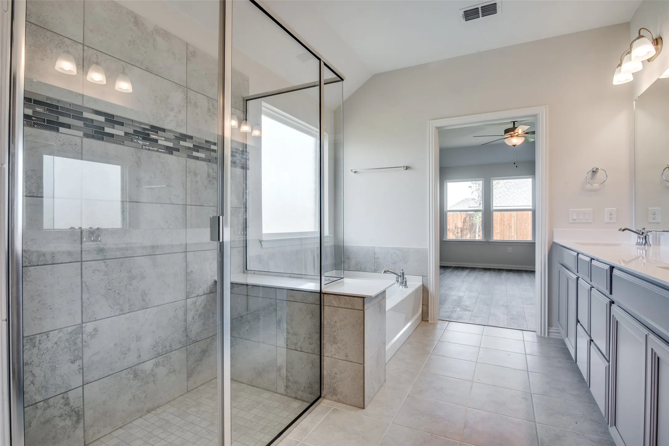 Single Family Residence For Rent in Collin County , 3108 Moldboard Drive, Mc Kinney, Texas 75071, 3 Bedroom, 2 Bathroom, 2 Garage spaces, 2,165 Sqft, built in 2022, mls#21351969, Real Estate Agent in Mc Kinney, Homes For Rent in Collin county, Homes For Rent in Mc Kinney, Realtor in Mc Kinney Texas, Real Estate Brokerage Independent Realty Texas, Luminita Cordes Realtor