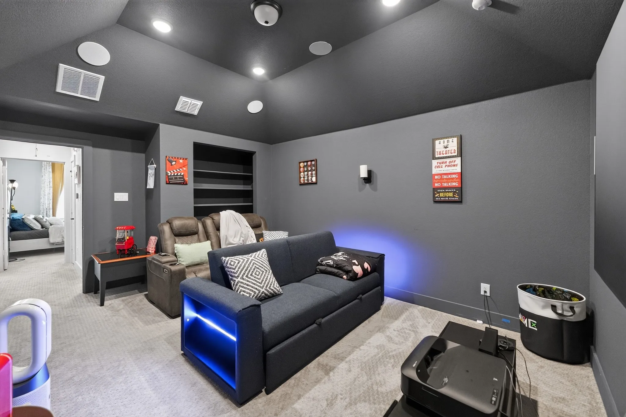 Single Family Residence For Rent in Denton County , 3861 Poppywood Drive, Little Elm, Texas 75068, 5 Bedroom, 4 Bathroom, 2 Garage spaces, 3,253 Sqft, built in 2024, mls#21352013, Real Estate Agent in Little Elm, Homes For Rent in Denton county, Homes For Rent in Little Elm, Realtor in Little Elm Texas, Real Estate Brokerage Independent Realty Texas, Luminita Cordes Realtor
