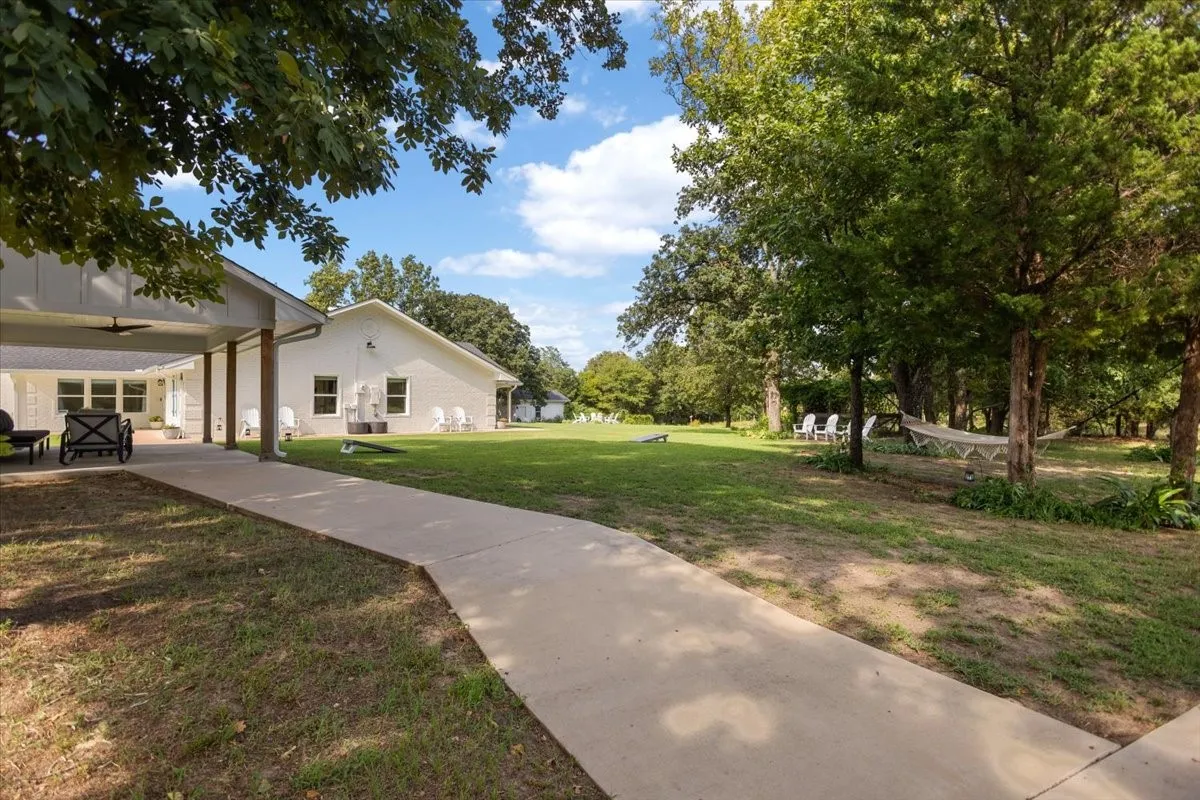 Single Family Residence For Sale in Van Zandt County , 2843 Vz County Road 4702, Ben Wheeler, Texas 75754, 4 Bedroom, 5 Bathroom, 1 Garage spaces, 2,541 Sqft, built in 1990, mls#21352027, Real Estate Agent in Ben Wheeler, Homes For Sale in Van Zandt county, Homes For Sale in Ben Wheeler, Realtor in Ben Wheeler Texas, Real Estate Brokerage Independent Realty Texas, Luminita Cordes Realtor