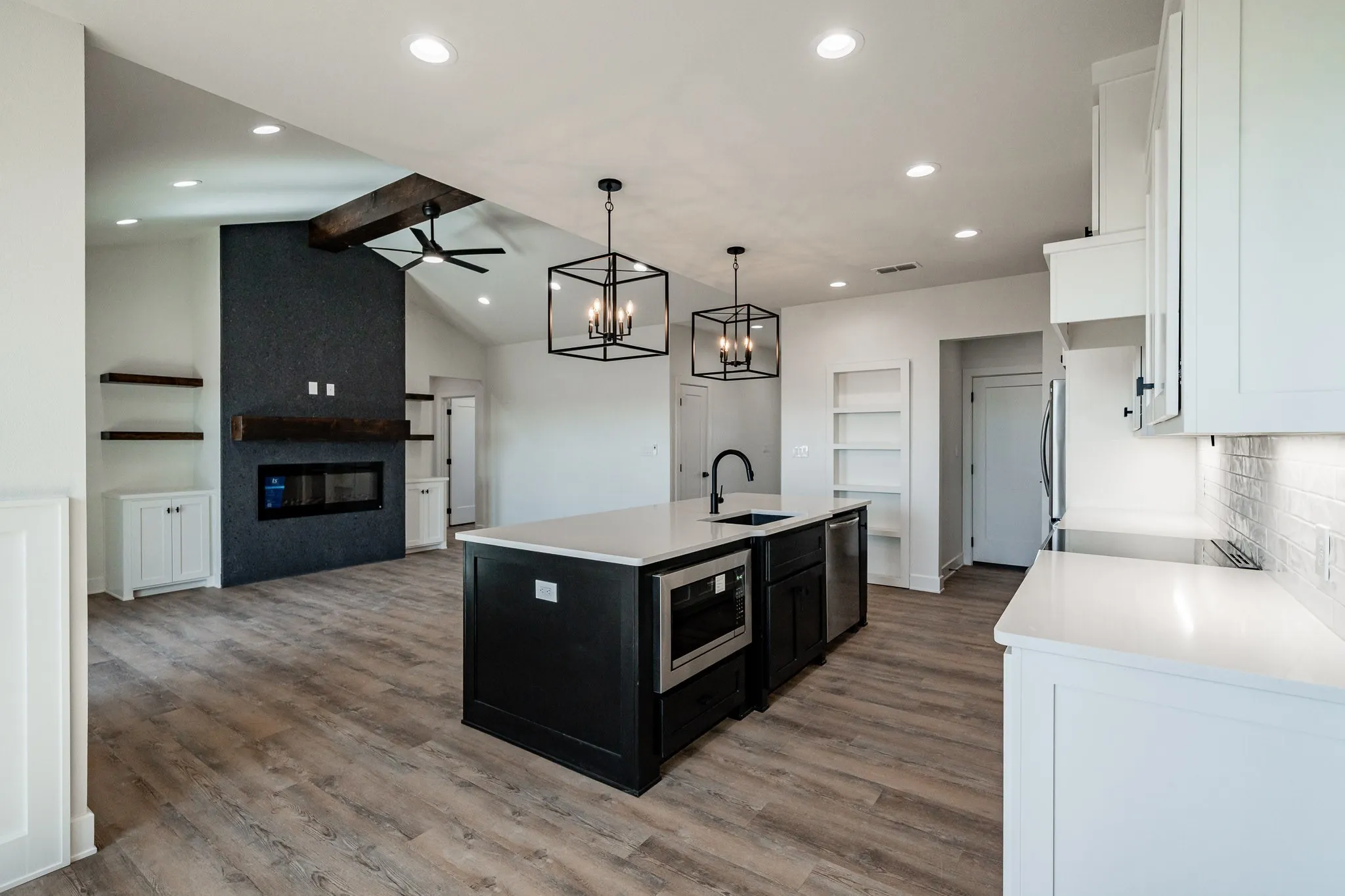 Single Family Residence For Sale in Jones County , 12218 S FM 600, Abilene, Texas 79601, 4 Bedroom, 2 Bathroom, 2 Garage spaces, 1,919 Sqft, built in 2026, mls#21352029, Real Estate Agent in Abilene, Homes For Sale in Jones county, Homes For Sale in Abilene, Realtor in Abilene Texas, Real Estate Brokerage Independent Realty Texas, Luminita Cordes Realtor