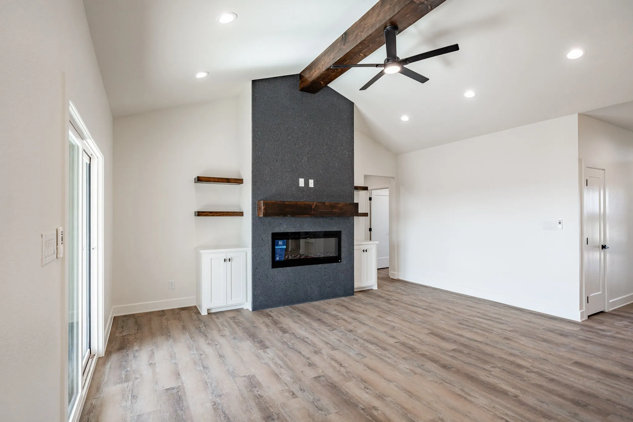 Single Family Residence For Sale in Jones County , 12218 S FM 600, Abilene, Texas 79601, 4 Bedroom, 2 Bathroom, 2 Garage spaces, 1,919 Sqft, built in 2026, mls#21352029, Real Estate Agent in Abilene, Homes For Sale in Jones county, Homes For Sale in Abilene, Realtor in Abilene Texas, Real Estate Brokerage Independent Realty Texas, Luminita Cordes Realtor