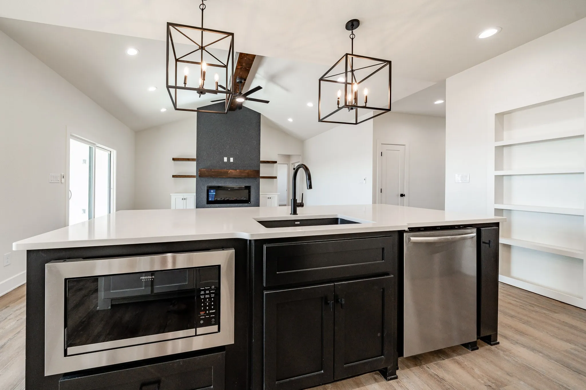 Single Family Residence For Sale in Jones County , 12218 S FM 600, Abilene, Texas 79601, 4 Bedroom, 2 Bathroom, 2 Garage spaces, 1,919 Sqft, built in 2026, mls#21352029, Real Estate Agent in Abilene, Homes For Sale in Jones county, Homes For Sale in Abilene, Realtor in Abilene Texas, Real Estate Brokerage Independent Realty Texas, Luminita Cordes Realtor
