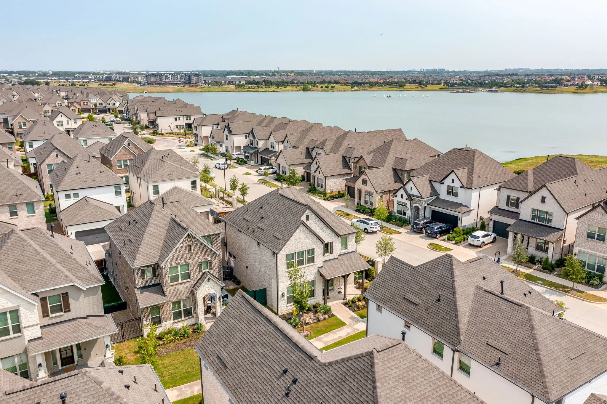 Single Family Residence For Sale in Tarrant County , 708 Pheasant Run Street, Arlington, Texas 76005, 3 Bedroom, 3 Bathroom, 2 Garage spaces, 2,058 Sqft, built in 2024, mls#21352014, Real Estate Agent in Arlington, Homes For Sale in Tarrant county, Homes For Sale in Arlington, Realtor in Arlington Texas, Real Estate Brokerage Independent Realty Texas, Luminita Cordes Realtor