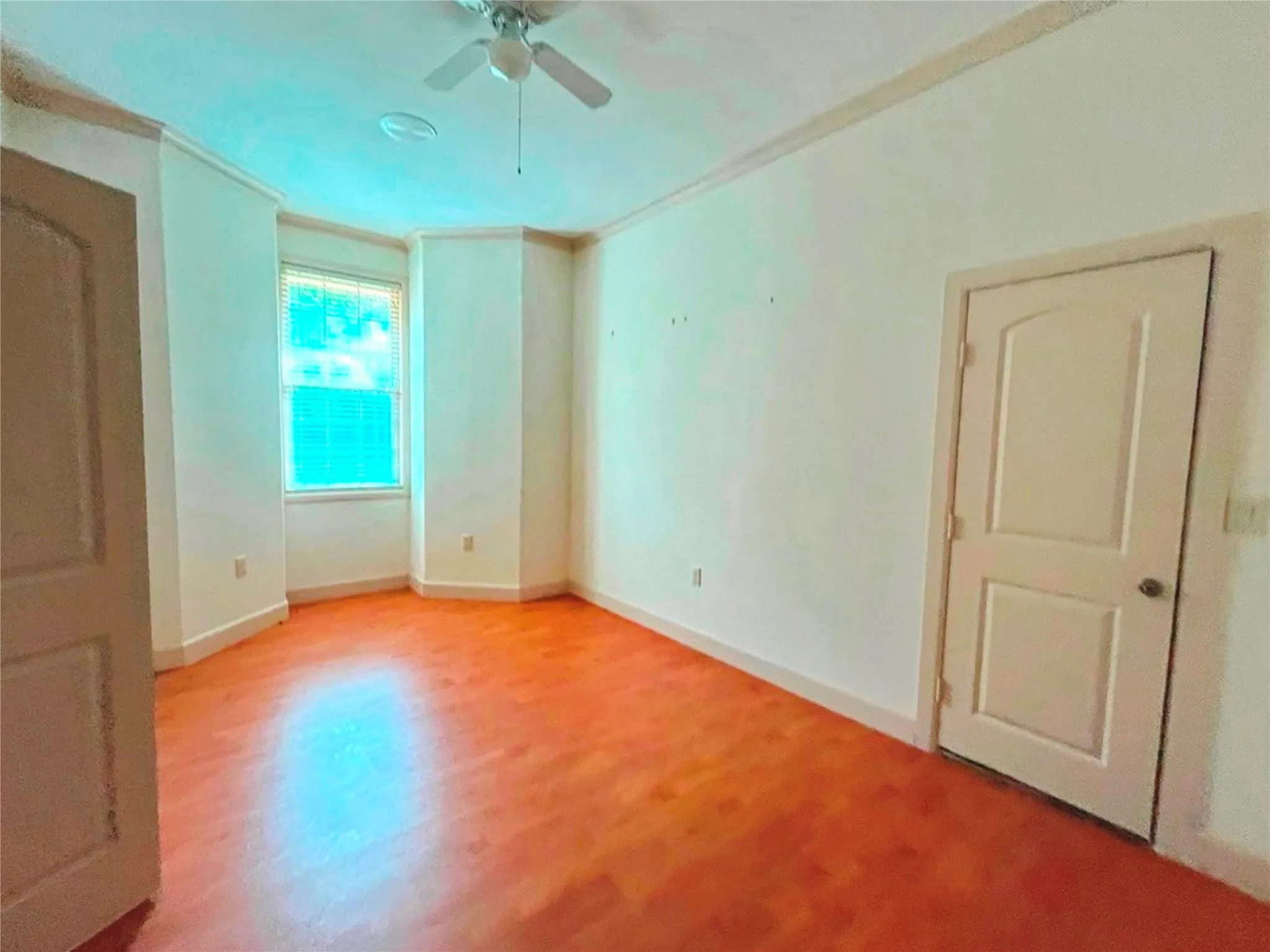 Single Family Residence For Sale in Dallas County , 636 Duck Creek Way, Sunnyvale, Texas 75182, 5 Bedroom, 4 Bathroom, 2 Garage spaces, 4,386 Sqft, built in 2008, mls#21350992, Real Estate Agent in Sunnyvale, Homes For Sale in Dallas county, Homes For Sale in Sunnyvale, Realtor in Sunnyvale Texas, Real Estate Brokerage Independent Realty Texas, Luminita Cordes Realtor