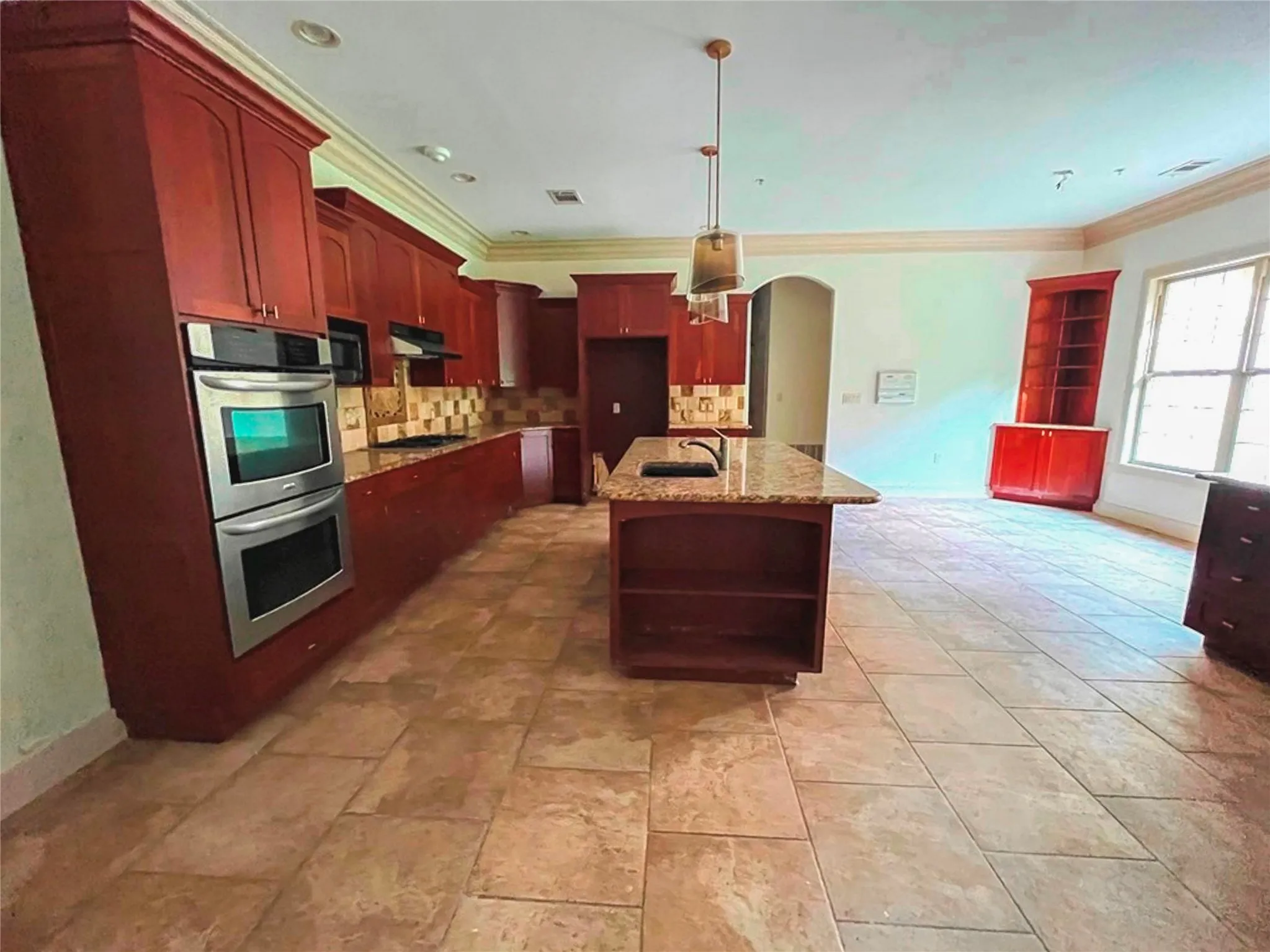 Single Family Residence For Sale in Dallas County , 636 Duck Creek Way, Sunnyvale, Texas 75182, 5 Bedroom, 4 Bathroom, 2 Garage spaces, 4,386 Sqft, built in 2008, mls#21350992, Real Estate Agent in Sunnyvale, Homes For Sale in Dallas county, Homes For Sale in Sunnyvale, Realtor in Sunnyvale Texas, Real Estate Brokerage Independent Realty Texas, Luminita Cordes Realtor