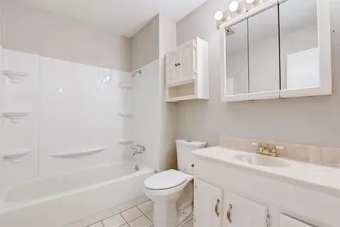 Single Family Residence For Sale in Collin County , 6202 Oregon Court, Plano, Texas 75023, 4 Bedroom, 3 Bathroom, 2 Garage spaces, 2,236 Sqft, built in 1976, mls#21352056, Real Estate Agent in Plano, Homes For Sale in Collin county, Homes For Sale in Plano, Realtor in Plano Texas, Real Estate Brokerage Independent Realty Texas, Luminita Cordes Realtor