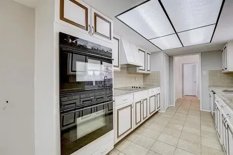 Single Family Residence For Sale in Collin County , 6202 Oregon Court, Plano, Texas 75023, 4 Bedroom, 3 Bathroom, 2 Garage spaces, 2,236 Sqft, built in 1976, mls#21352056, Real Estate Agent in Plano, Homes For Sale in Collin county, Homes For Sale in Plano, Realtor in Plano Texas, Real Estate Brokerage Independent Realty Texas, Luminita Cordes Realtor