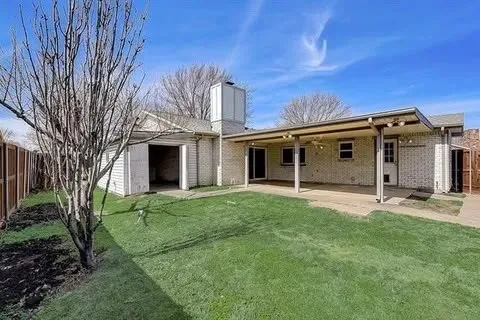Single Family Residence For Sale in Collin County , 6202 Oregon Court, Plano, Texas 75023, 4 Bedroom, 3 Bathroom, 2 Garage spaces, 2,236 Sqft, built in 1976, mls#21352056, Real Estate Agent in Plano, Homes For Sale in Collin county, Homes For Sale in Plano, Realtor in Plano Texas, Real Estate Brokerage Independent Realty Texas, Luminita Cordes Realtor