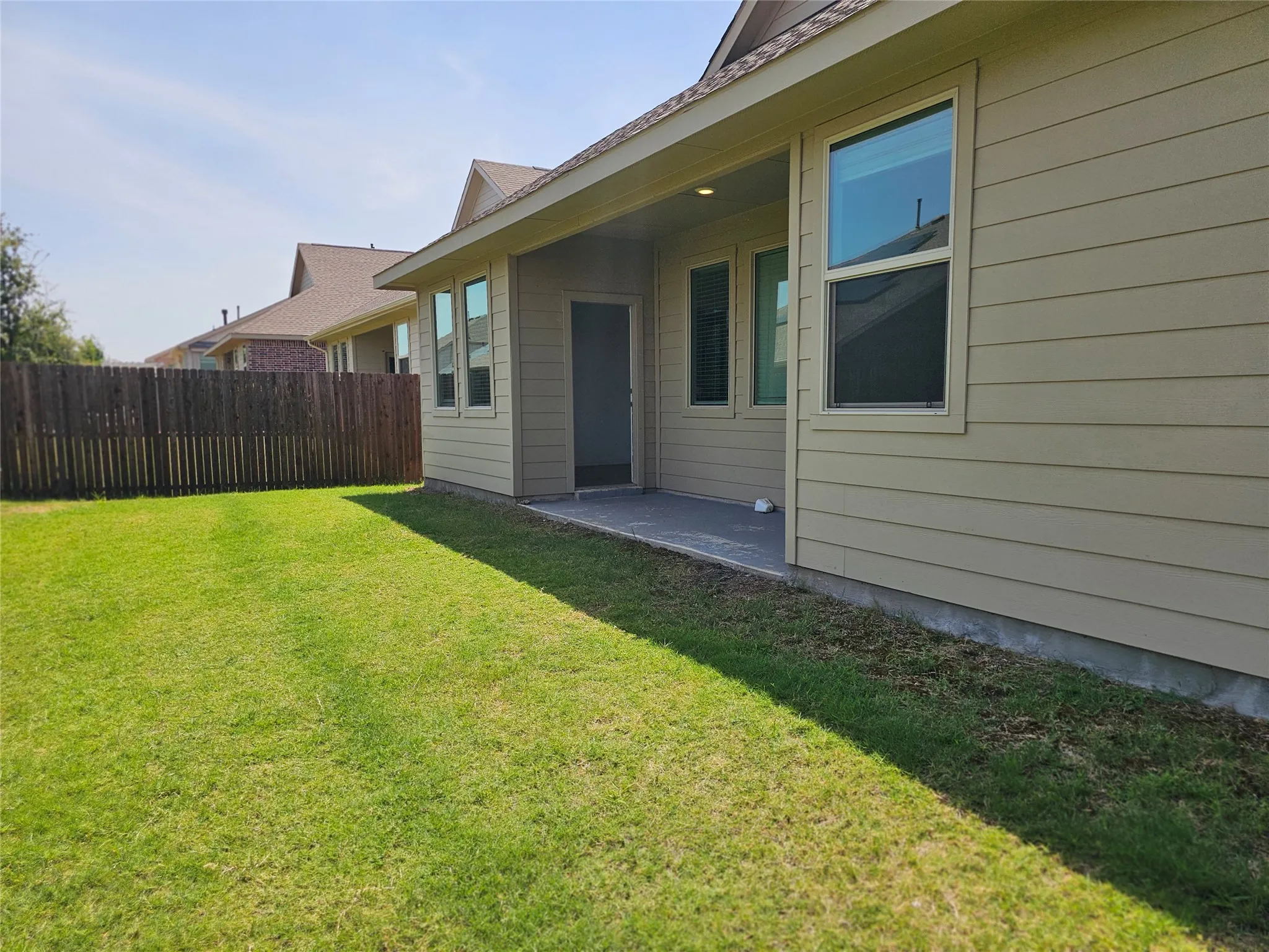 Single Family Residence For Rent in Collin County , 1216 Smoketree Lane, Princeton, Texas 75407, 4 Bedroom, 2 Bathroom, 2 Garage spaces, 1,835 Sqft, built in 2022, mls#21345150, Real Estate Agent in Princeton, Homes For Rent in Collin county, Homes For Rent in Princeton, Realtor in Princeton Texas, Real Estate Brokerage Independent Realty Texas, Luminita Cordes Realtor