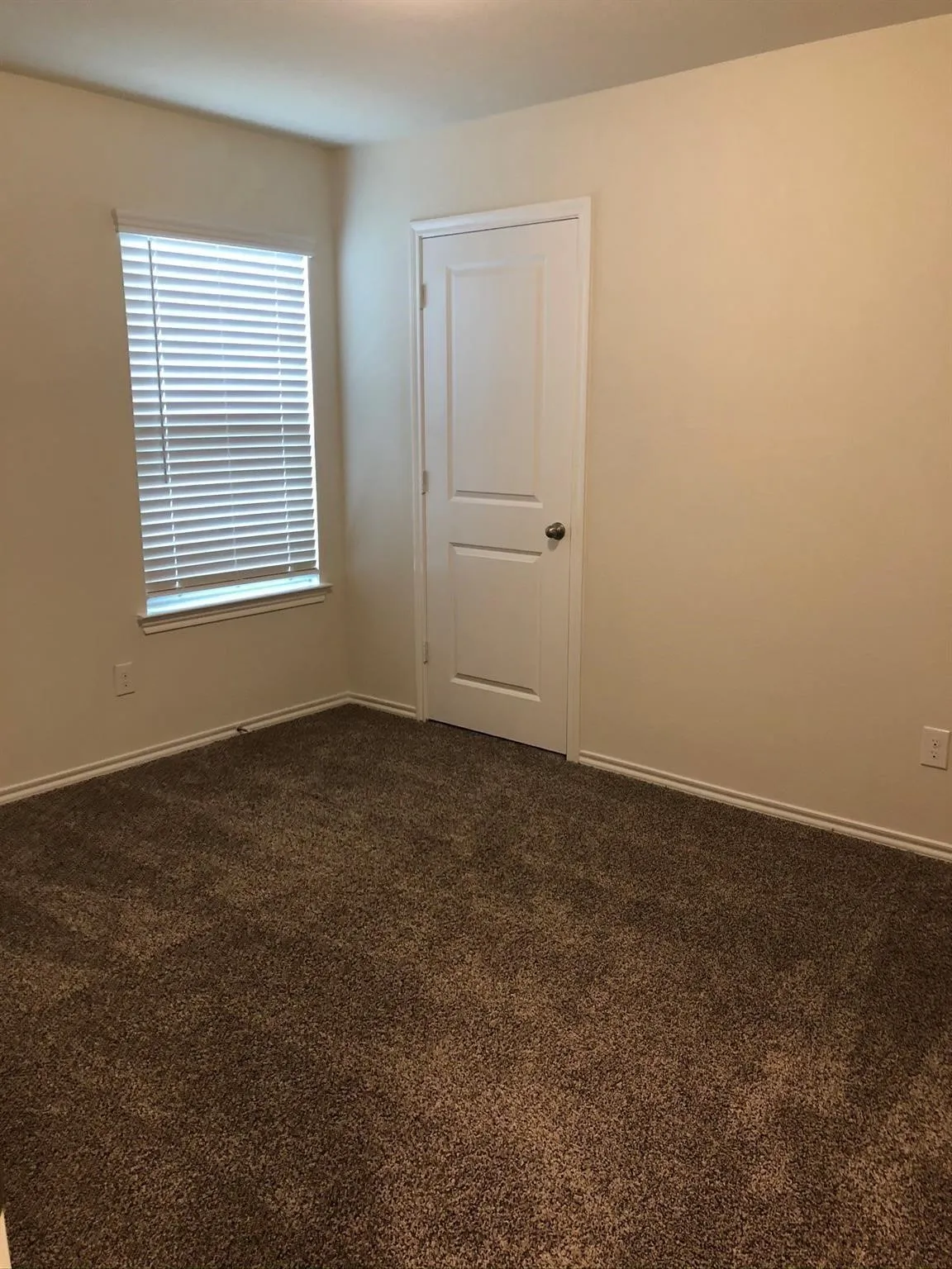 Single Family Residence For Rent in Collin County , 604 Rustic Meadows Trail, Princeton, Texas 75407, 3 Bedroom, 2 Bathroom, 2 Garage spaces, 1,656 Sqft, built in 2018, mls#21352065, Real Estate Agent in Princeton, Homes For Rent in Collin county, Homes For Rent in Princeton, Realtor in Princeton Texas, Real Estate Brokerage Independent Realty Texas, Luminita Cordes Realtor