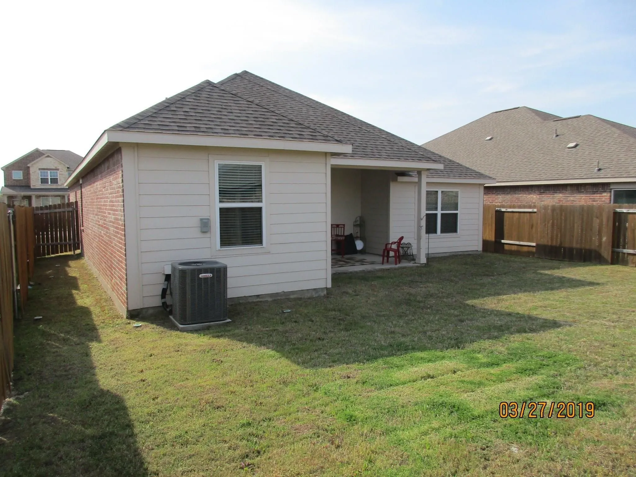 Single Family Residence For Rent in Collin County , 1829 Olive Lane, Anna, Texas 75409, 3 Bedrooms, 2 Bathrooms, 2 Garage spaces, 1,742 Sqft, built in 2015, Price $1,850, mls#21351998, Real Estate Agent in Anna, Homes For Rent in Collin county, Homes For Rent in Anna, Realtor in Anna Texas, Real Estate Brokerage Independent Realty Texas, Luminita Cordes Realtor