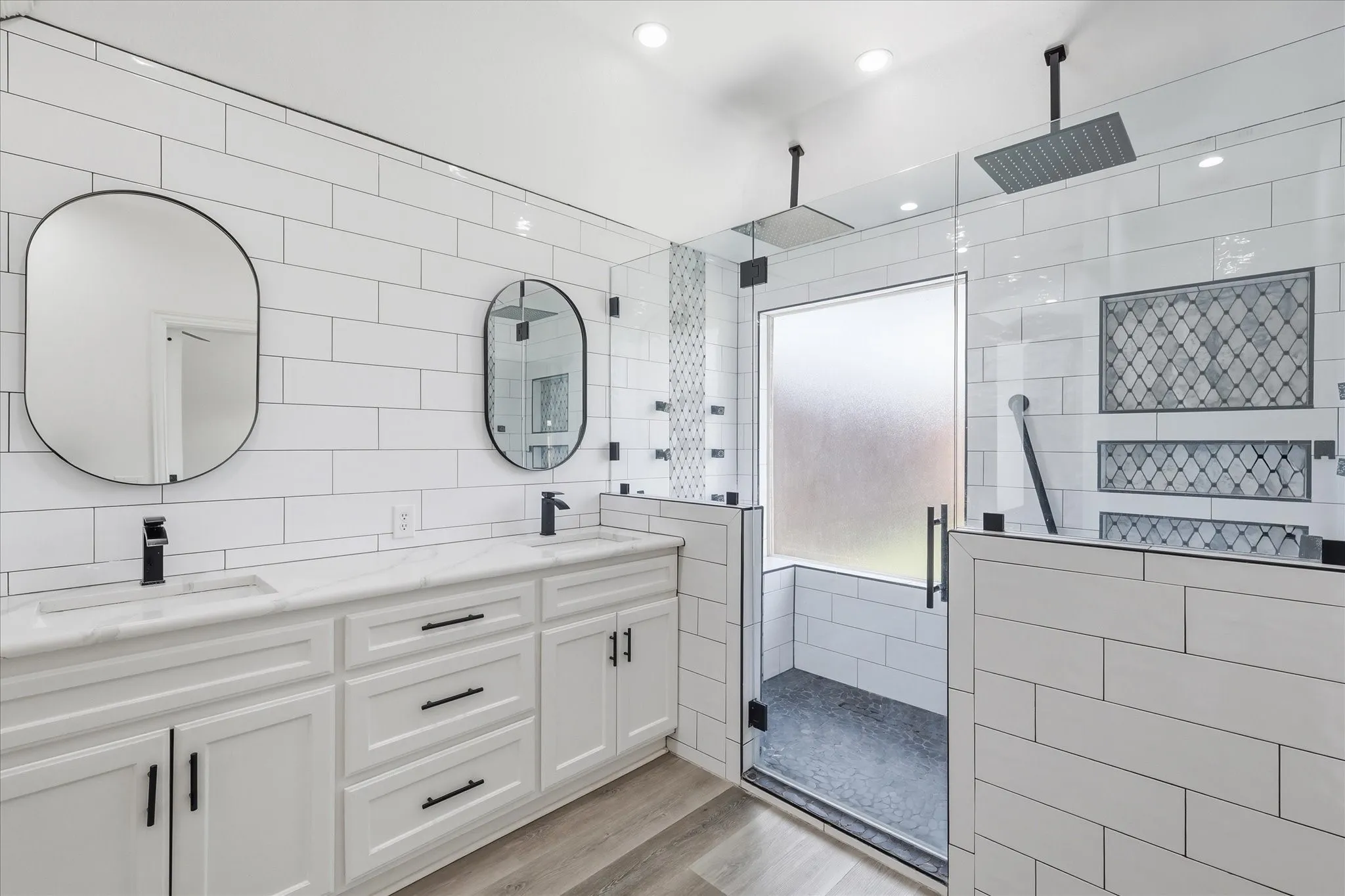Single Family Residence For Sale in Denton County , 5608 Millers Creek Drive, Argyle, Texas 76226, 3 Bedroom, 2 Bathroom, 2 Garage spaces, 1,971 Sqft, built in 2012, mls#21351978, Real Estate Agent in Argyle, Homes For Sale in Denton county, Homes For Sale in Argyle, Realtor in Argyle Texas, Real Estate Brokerage Independent Realty Texas, Luminita Cordes Realtor