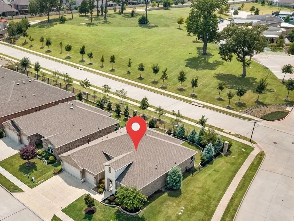 Steps from Del Webb Amenity Center