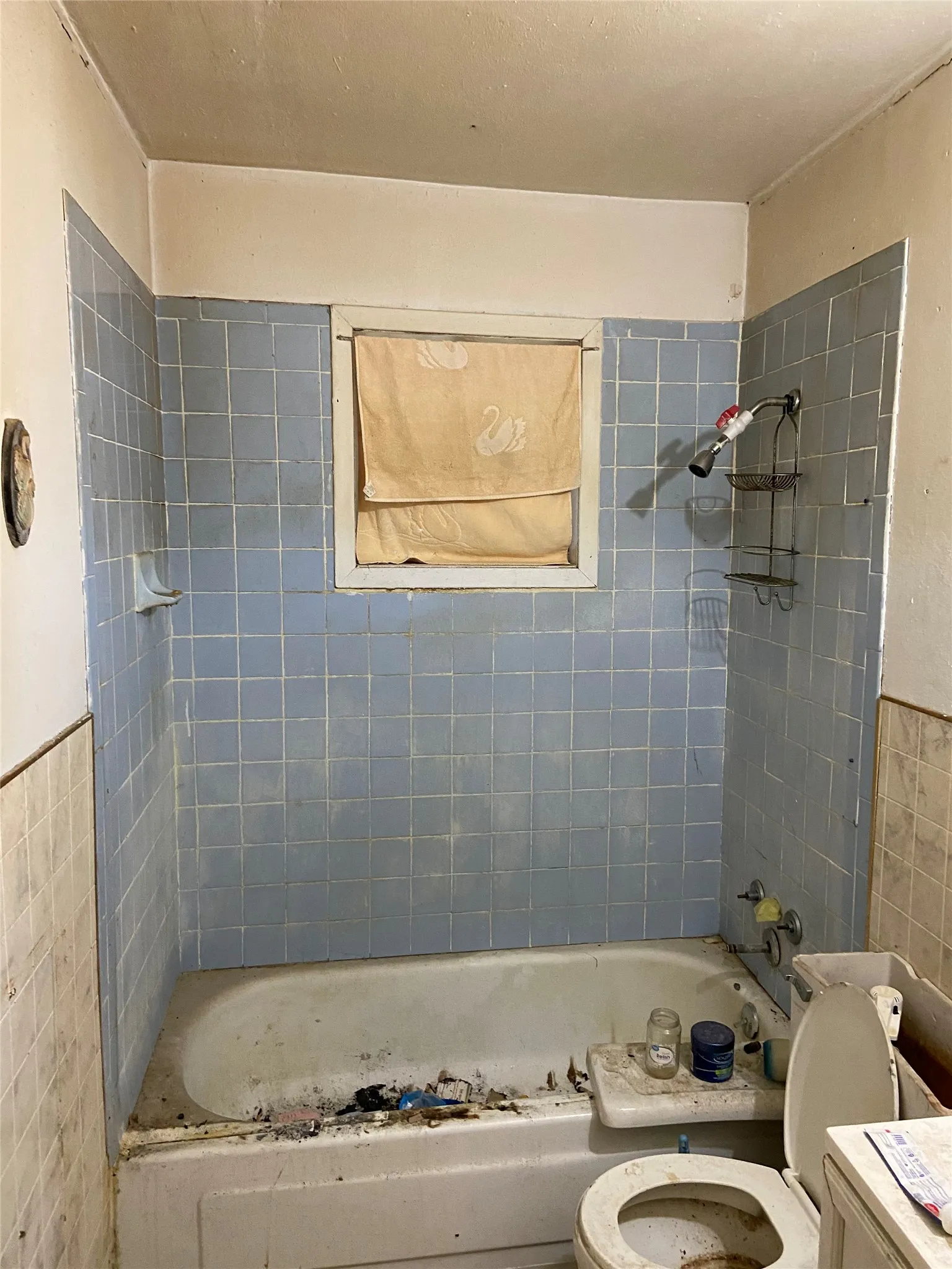 Single Family Residence For Sale in Tarrant County , 5921 Fletcher Avenue, Fort Worth, Texas 76107, 3 Bedroom, 2 Bathroom, Garage spaces, 1,468 Sqft, built in 1941, mls#21345416, Real Estate Agent in Fort Worth, Homes For Sale in Tarrant county, Homes For Sale in Fort Worth, Realtor in Fort Worth Texas, Real Estate Brokerage Independent Realty Texas, Luminita Cordes Realtor