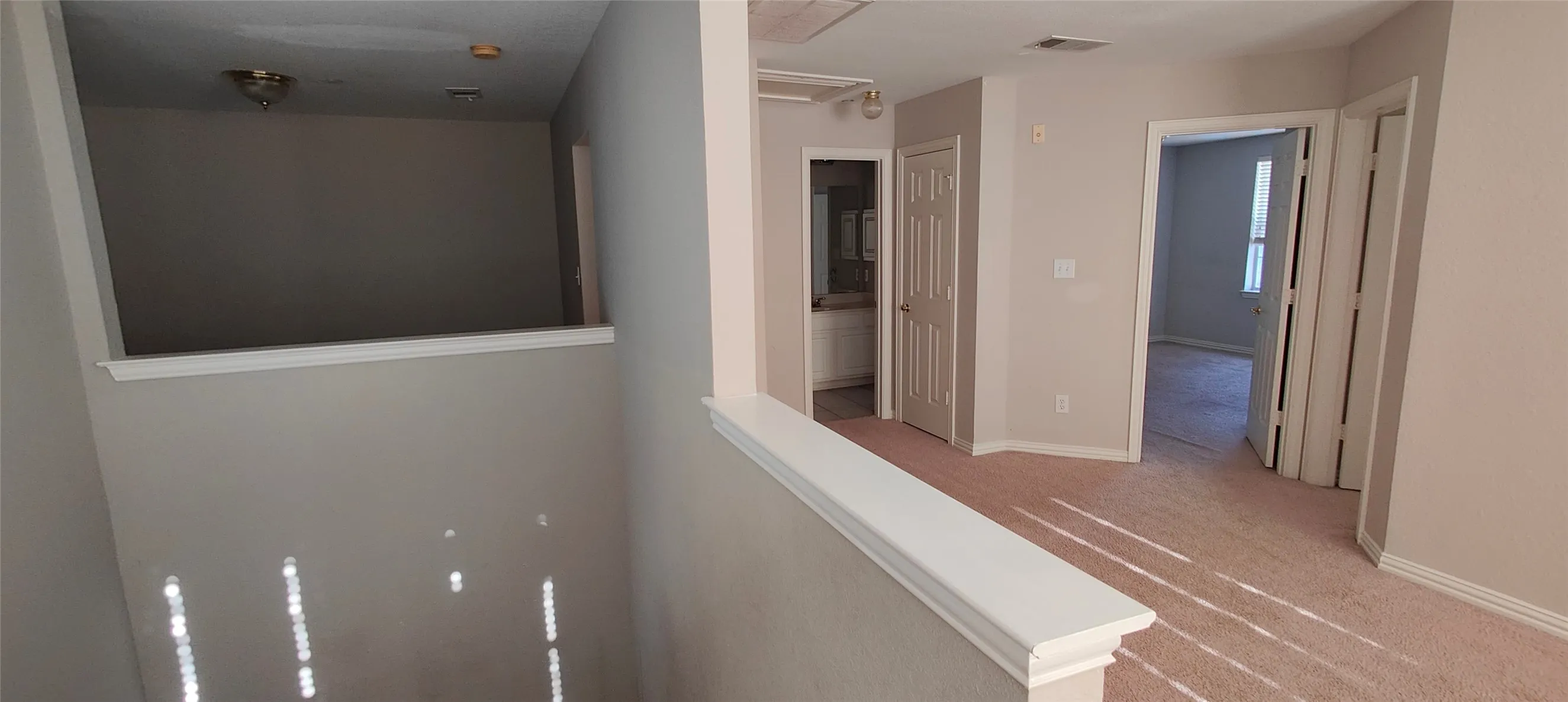 Townhouse For Rent in Collin County , 917 Avondale Lane, Plano, Texas 75025, 3 Bedroom, 3 Bathroom, 2 Garage spaces, 1,939 Sqft, built in 1999, mls#21351963, Real Estate Agent in Plano, Homes For Rent in Collin county, Homes For Rent in Plano, Realtor in Plano Texas, Real Estate Brokerage Independent Realty Texas, Luminita Cordes Realtor
