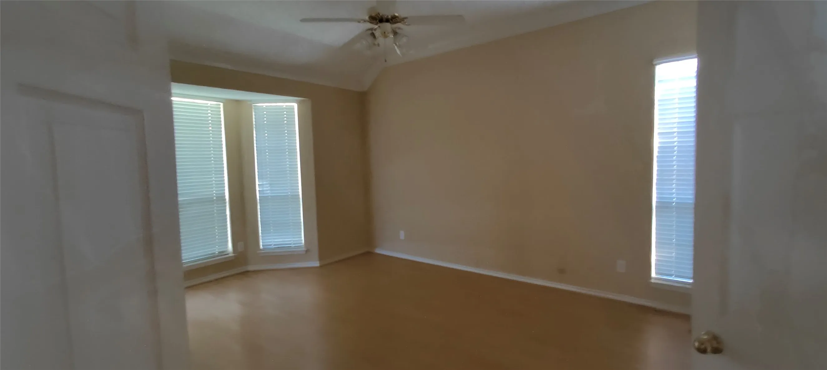Single Family Residence For Rent in Collin County , 6800 Burr Oak Drive, Plano, Texas 75023, 4 Bedroom, 3 Bathroom, 2 Garage spaces, 2,470 Sqft, built in 1994, mls#21352088, Real Estate Agent in Plano, Homes For Rent in Collin county, Homes For Rent in Plano, Realtor in Plano Texas, Real Estate Brokerage Independent Realty Texas, Luminita Cordes Realtor
