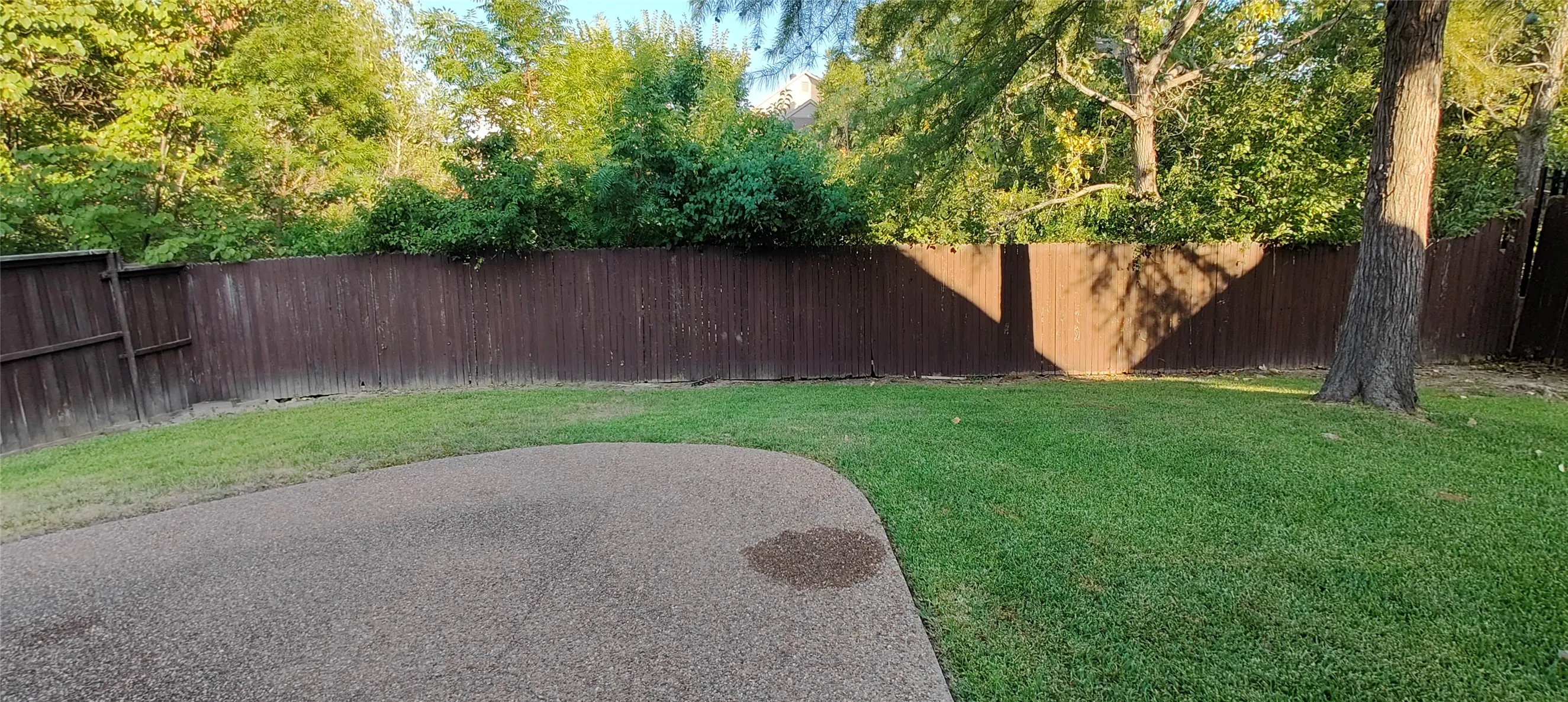 Single Family Residence For Rent in Collin County , 6800 Burr Oak Drive, Plano, Texas 75023, 4 Bedroom, 3 Bathroom, 2 Garage spaces, 2,470 Sqft, built in 1994, mls#21352088, Real Estate Agent in Plano, Homes For Rent in Collin county, Homes For Rent in Plano, Realtor in Plano Texas, Real Estate Brokerage Independent Realty Texas, Luminita Cordes Realtor