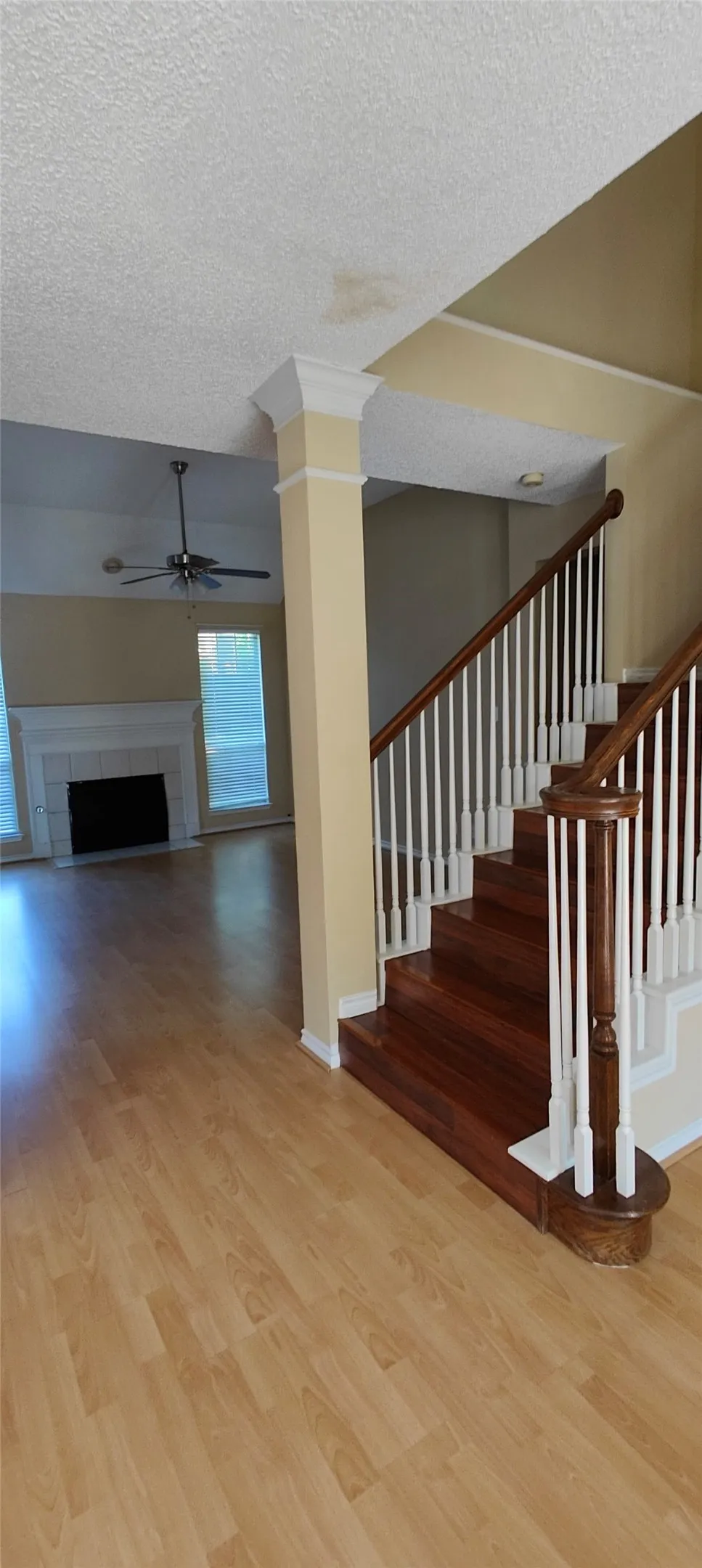 Single Family Residence For Rent in Collin County , 6800 Burr Oak Drive, Plano, Texas 75023, 4 Bedroom, 3 Bathroom, 2 Garage spaces, 2,470 Sqft, built in 1994, mls#21352088, Real Estate Agent in Plano, Homes For Rent in Collin county, Homes For Rent in Plano, Realtor in Plano Texas, Real Estate Brokerage Independent Realty Texas, Luminita Cordes Realtor