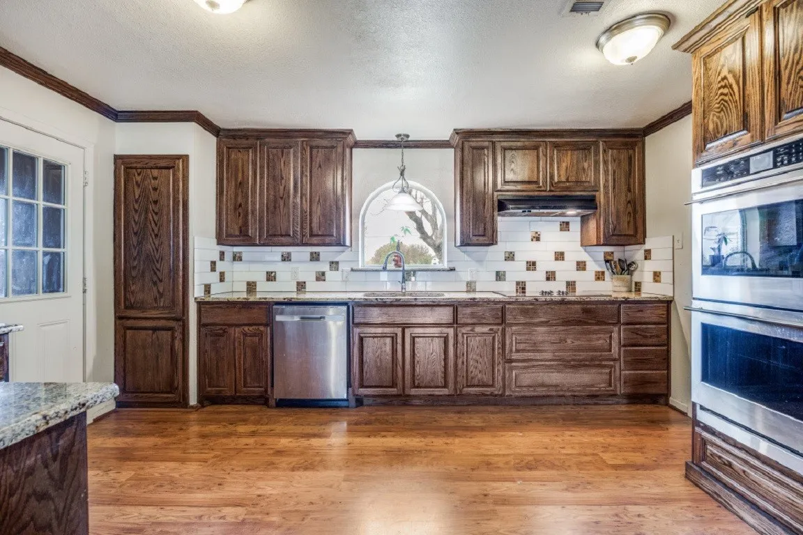 Single Family Residence For Rent in Dallas County , 3550 Whiteley Road, Wylie, Texas 75098, 3 Bedroom, 2 Bathroom, 1 Garage spaces, 1,690 Sqft, built in 1968, mls#21352101, Real Estate Agent in Wylie, Homes For Rent in Dallas county, Homes For Rent in Wylie, Realtor in Wylie Texas, Real Estate Brokerage Independent Realty Texas, Luminita Cordes Realtor