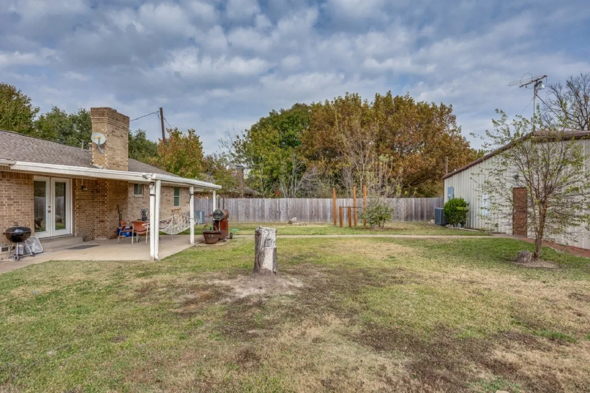 Single Family Residence For Rent in Dallas County , 3550 Whiteley Road, Wylie, Texas 75098, 3 Bedroom, 2 Bathroom, 1 Garage spaces, 1,690 Sqft, built in 1968, mls#21352101, Real Estate Agent in Wylie, Homes For Rent in Dallas county, Homes For Rent in Wylie, Realtor in Wylie Texas, Real Estate Brokerage Independent Realty Texas, Luminita Cordes Realtor