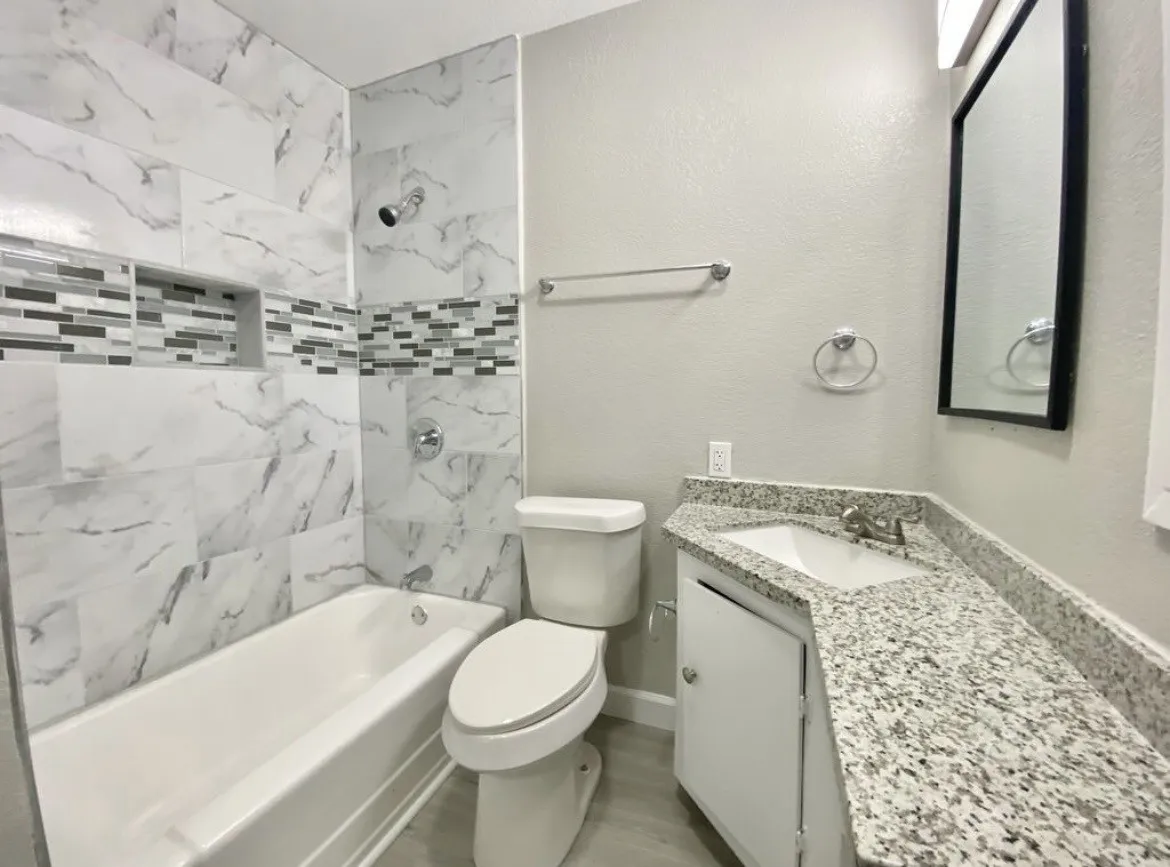 Single Family Residence For Rent in Galveston County , 100 17th Avenue N, Texas City, Texas 77590, 3 Bedroom, 2 Bathroom, Garage spaces, 1,684 Sqft, built in 1943, mls#21352102, Real Estate Agent in Texas City, Homes For Rent in Galveston county, Homes For Rent in Texas City, Realtor in Texas City Texas, Real Estate Brokerage Independent Realty Texas, Luminita Cordes Realtor