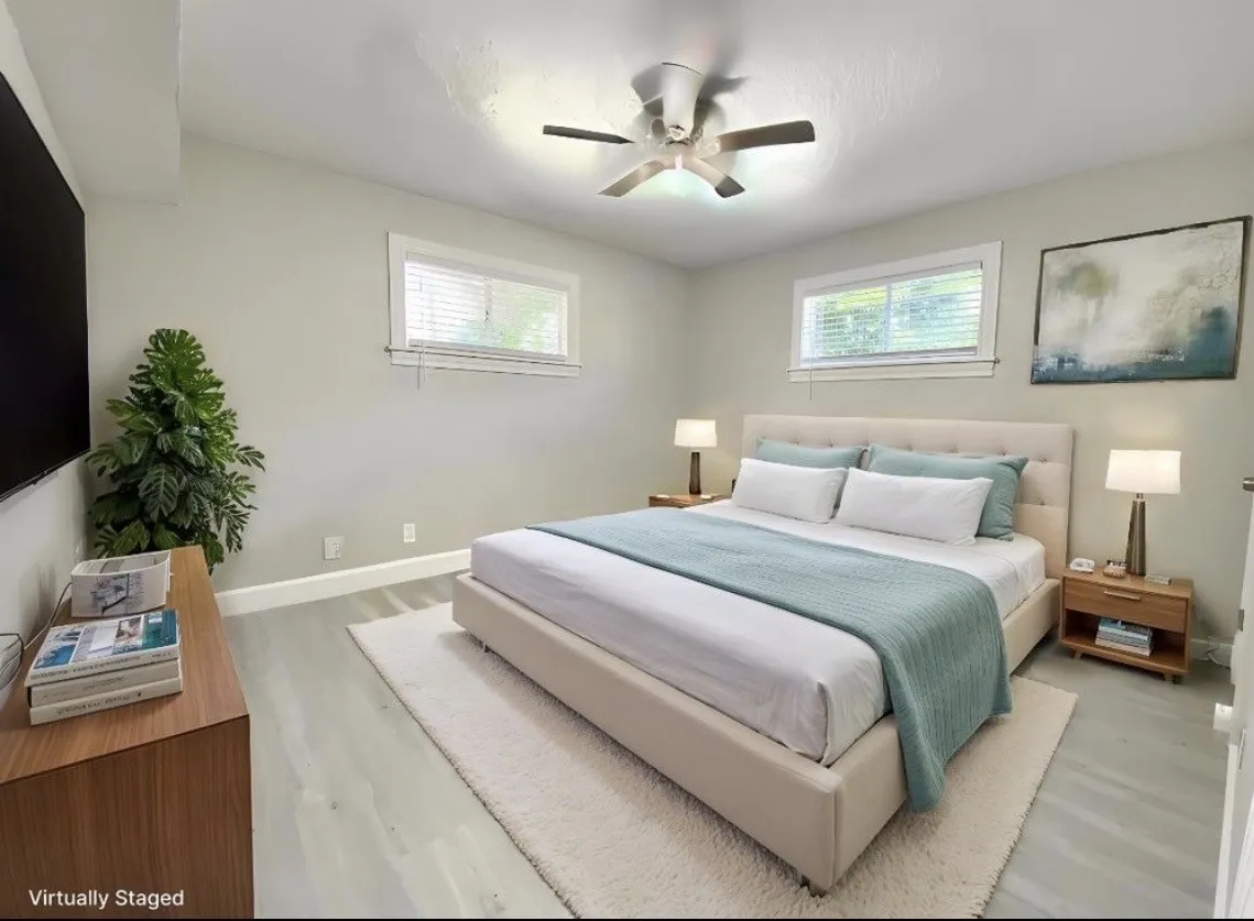 Single Family Residence For Rent in Galveston County , 100 17th Avenue N, Texas City, Texas 77590, 3 Bedroom, 2 Bathroom, Garage spaces, 1,684 Sqft, built in 1943, mls#21352102, Real Estate Agent in Texas City, Homes For Rent in Galveston county, Homes For Rent in Texas City, Realtor in Texas City Texas, Real Estate Brokerage Independent Realty Texas, Luminita Cordes Realtor