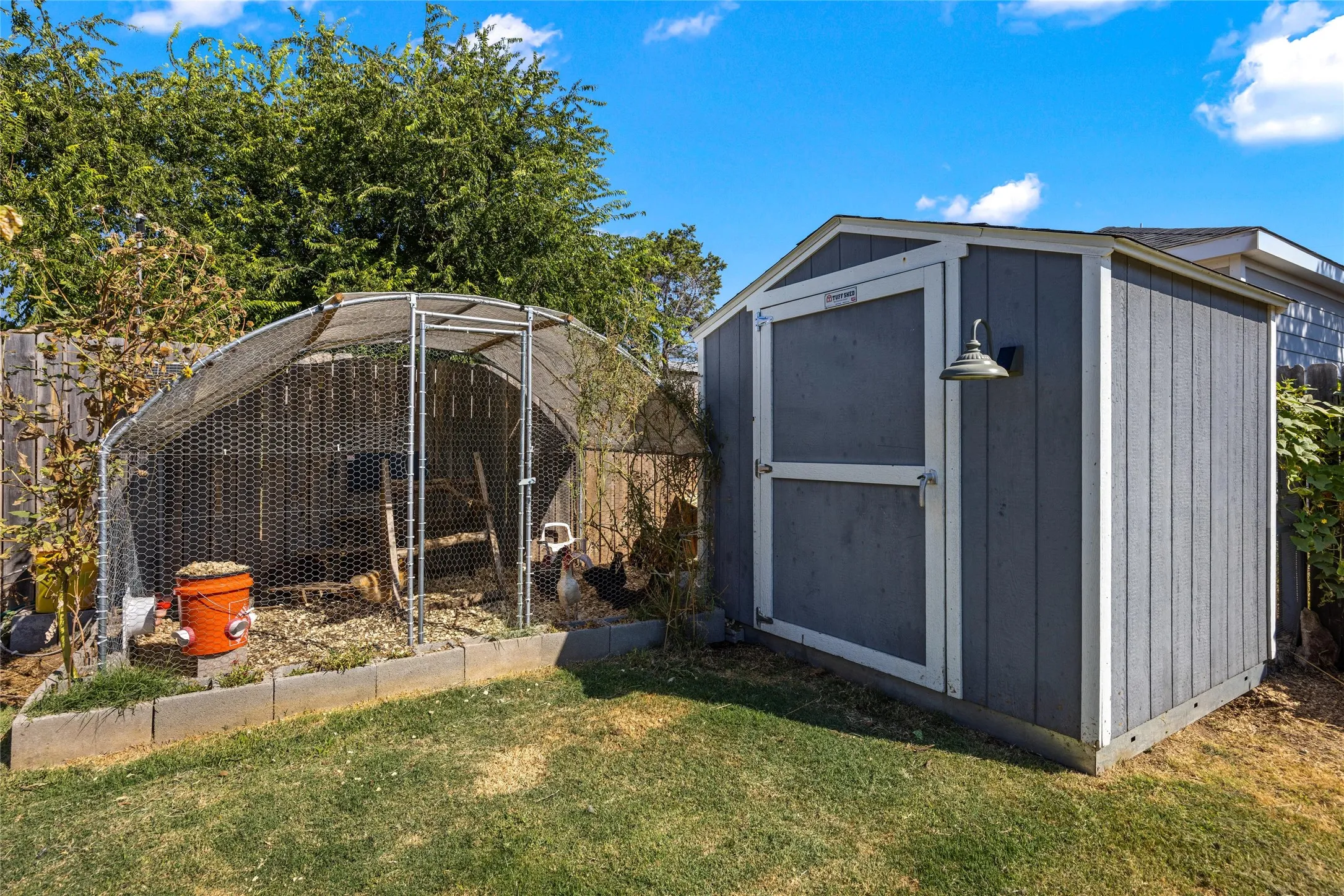 Single Family Residence For Sale in Hood County , 2605 Dove Trail, Granbury, Texas 76048, 2 Bedroom, 1 Bathroom, Garage spaces, 1,017 Sqft, built in 2020, mls#21350970, Real Estate Agent in Granbury, Homes For Sale in Hood county, Homes For Sale in Granbury, Realtor in Granbury Texas, Real Estate Brokerage Independent Realty Texas, Luminita Cordes Realtor