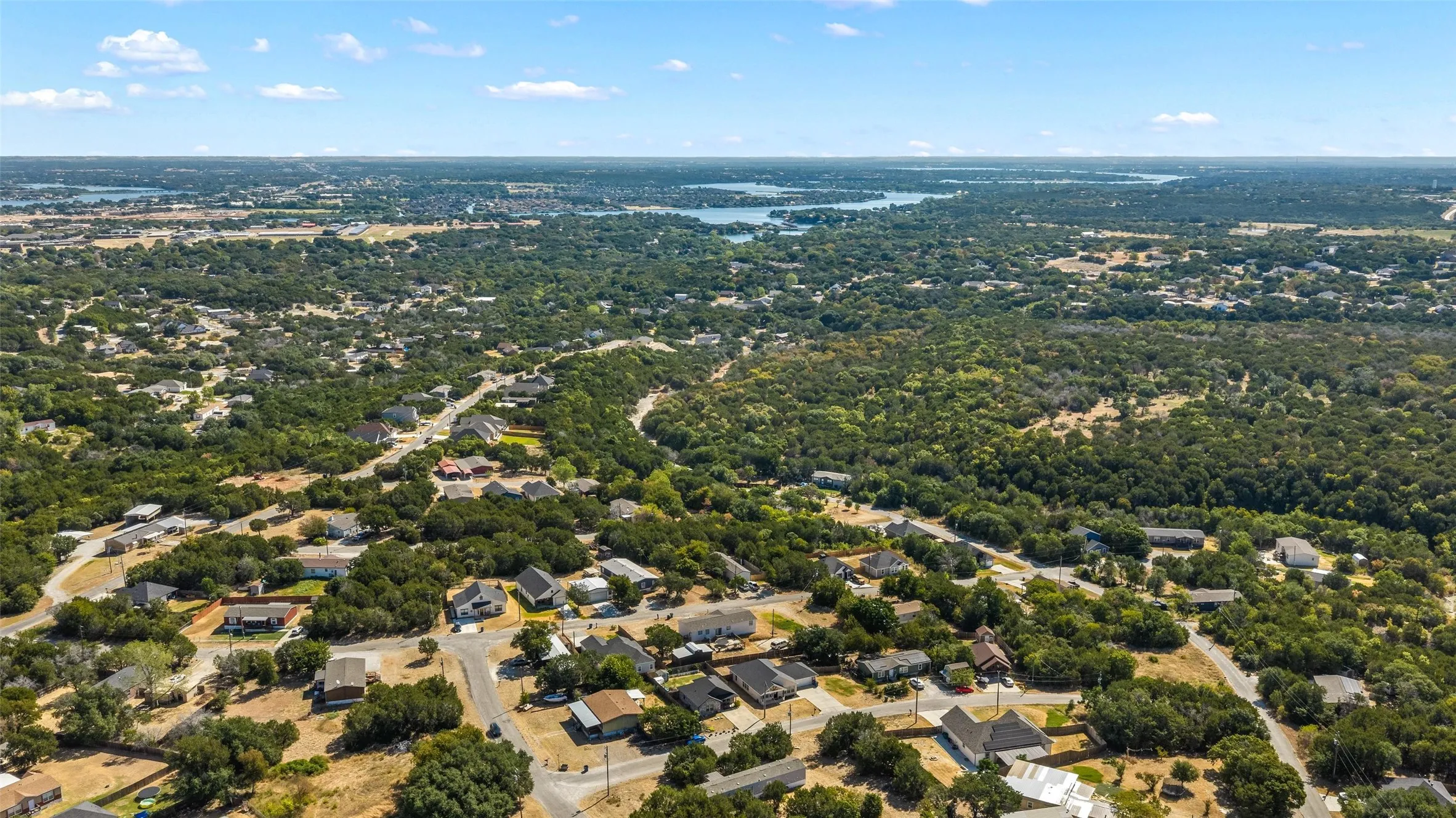 Single Family Residence For Sale in Hood County , 2605 Dove Trail, Granbury, Texas 76048, 2 Bedroom, 1 Bathroom, Garage spaces, 1,017 Sqft, built in 2020, mls#21350970, Real Estate Agent in Granbury, Homes For Sale in Hood county, Homes For Sale in Granbury, Realtor in Granbury Texas, Real Estate Brokerage Independent Realty Texas, Luminita Cordes Realtor