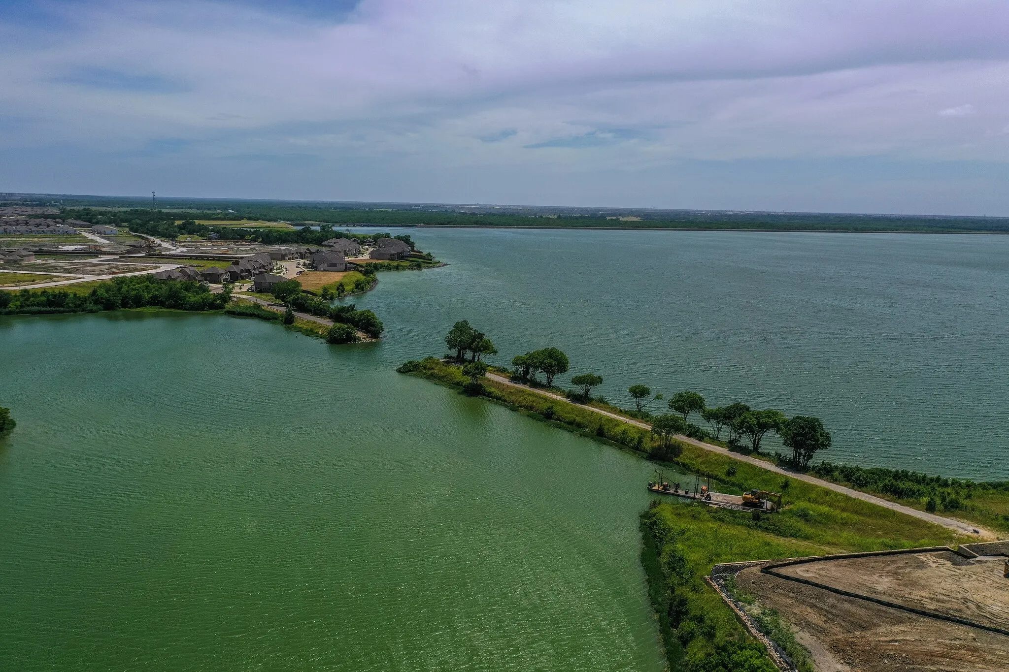 Single Family Residence For Sale in Rockwall County , 1718 Canal Street, Heath, Texas 75126, 4 Bedroom, 4 Bathroom, 3 Garage spaces, 3,820 Sqft, built in 2018, mls#21350154, Real Estate Agent in Heath, Homes For Sale in Rockwall county, Homes For Sale in Heath, Realtor in Heath Texas, Real Estate Brokerage Independent Realty Texas, Luminita Cordes Realtor