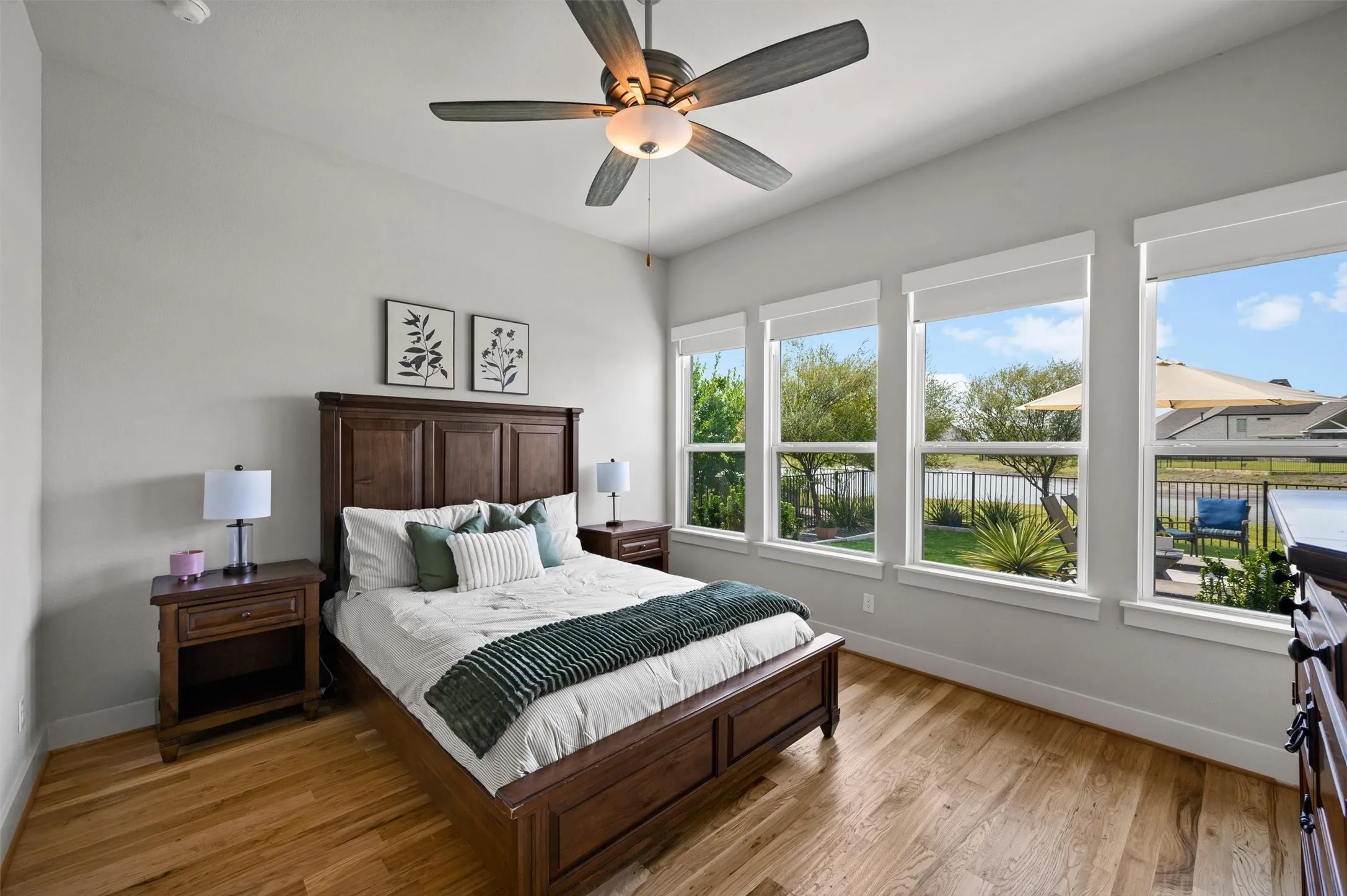 Single Family Residence For Sale in Rockwall County , 1718 Canal Street, Heath, Texas 75126, 4 Bedroom, 4 Bathroom, 3 Garage spaces, 3,820 Sqft, built in 2018, mls#21350154, Real Estate Agent in Heath, Homes For Sale in Rockwall county, Homes For Sale in Heath, Realtor in Heath Texas, Real Estate Brokerage Independent Realty Texas, Luminita Cordes Realtor