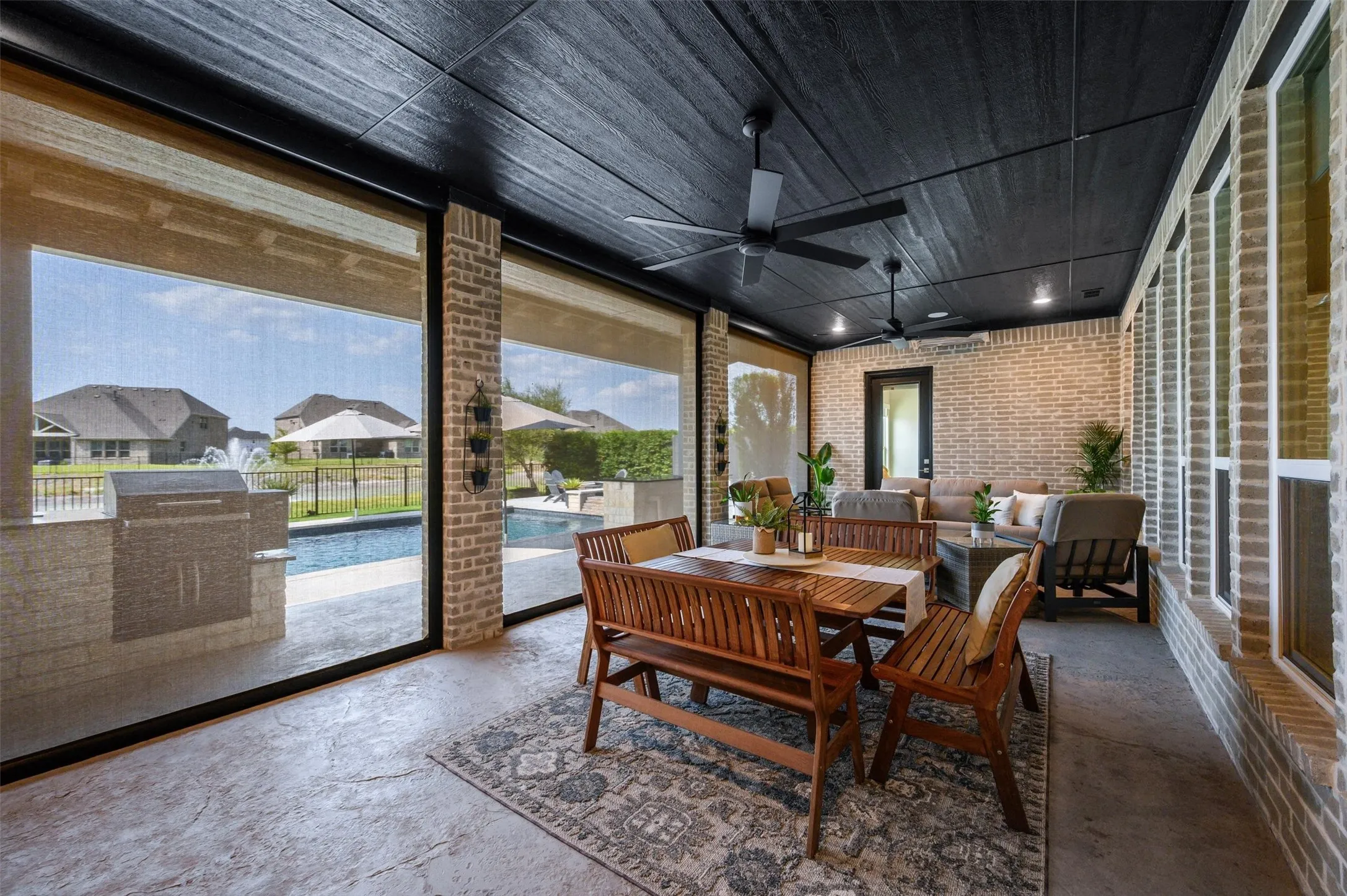 Single Family Residence For Sale in Rockwall County , 1718 Canal Street, Heath, Texas 75126, 4 Bedroom, 4 Bathroom, 3 Garage spaces, 3,820 Sqft, built in 2018, mls#21350154, Real Estate Agent in Heath, Homes For Sale in Rockwall county, Homes For Sale in Heath, Realtor in Heath Texas, Real Estate Brokerage Independent Realty Texas, Luminita Cordes Realtor