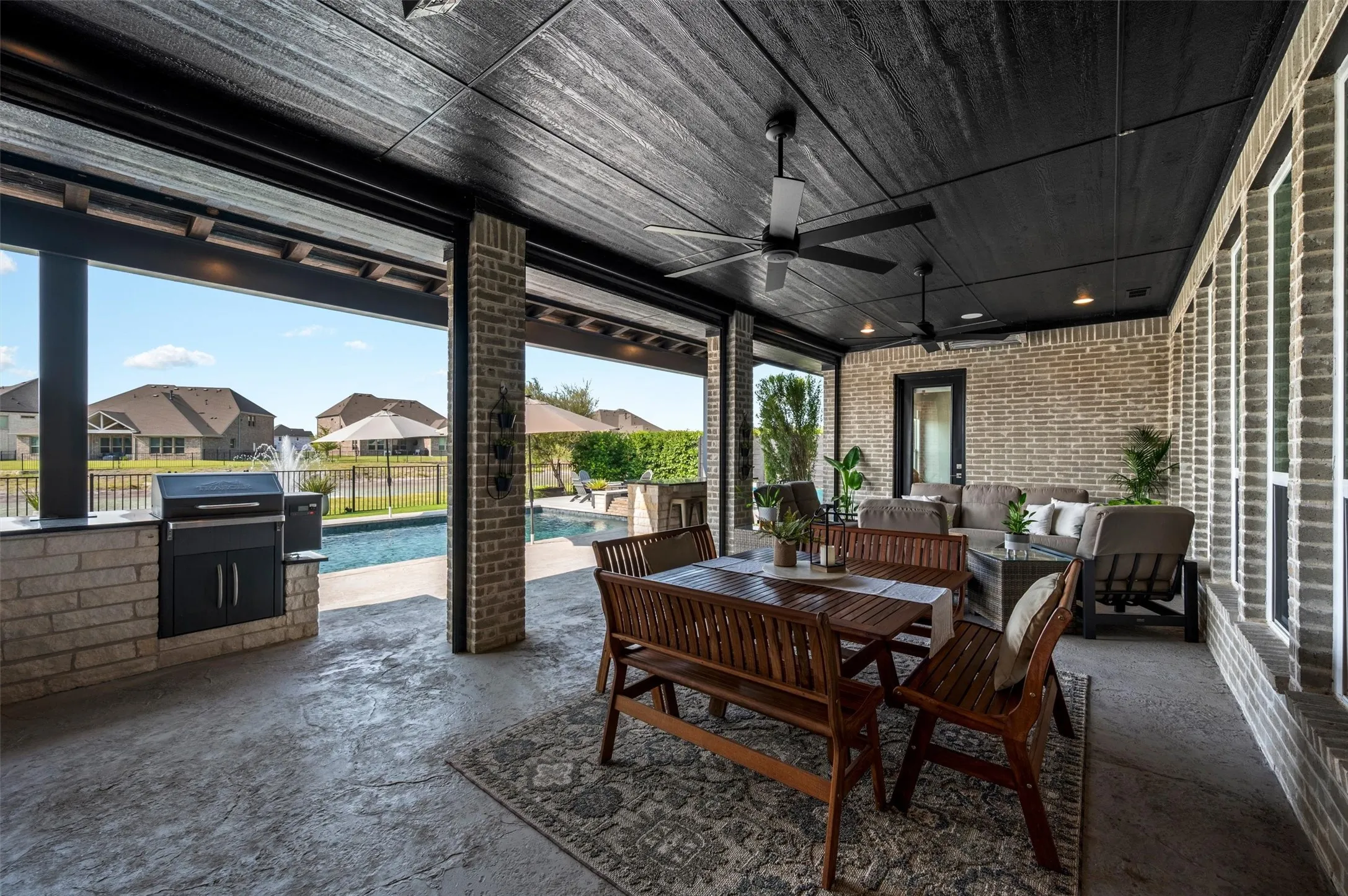Single Family Residence For Sale in Rockwall County , 1718 Canal Street, Heath, Texas 75126, 4 Bedroom, 4 Bathroom, 3 Garage spaces, 3,820 Sqft, built in 2018, mls#21350154, Real Estate Agent in Heath, Homes For Sale in Rockwall county, Homes For Sale in Heath, Realtor in Heath Texas, Real Estate Brokerage Independent Realty Texas, Luminita Cordes Realtor