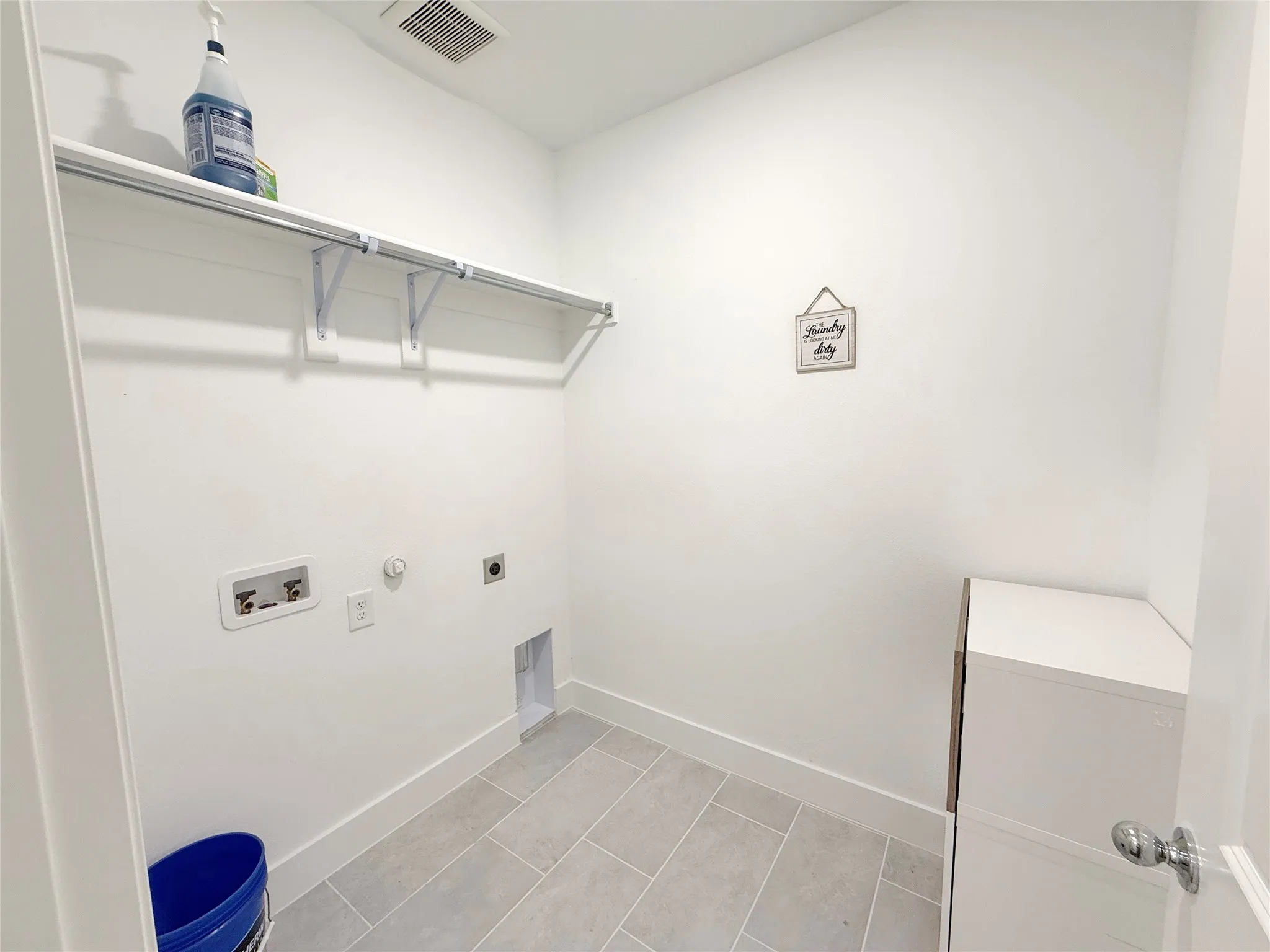 Single Family Residence For Rent in Denton County , 4513 Expedition Drive, Oak Point, Texas 75068, 3 Bedroom, 3 Bathroom, 2 Garage spaces, 2,318 Sqft, built in 2022, mls#21349532, Real Estate Agent in Oak Point, Homes For Rent in Denton county, Homes For Rent in Oak Point, Realtor in Oak Point Texas, Real Estate Brokerage Independent Realty Texas, Luminita Cordes Realtor
