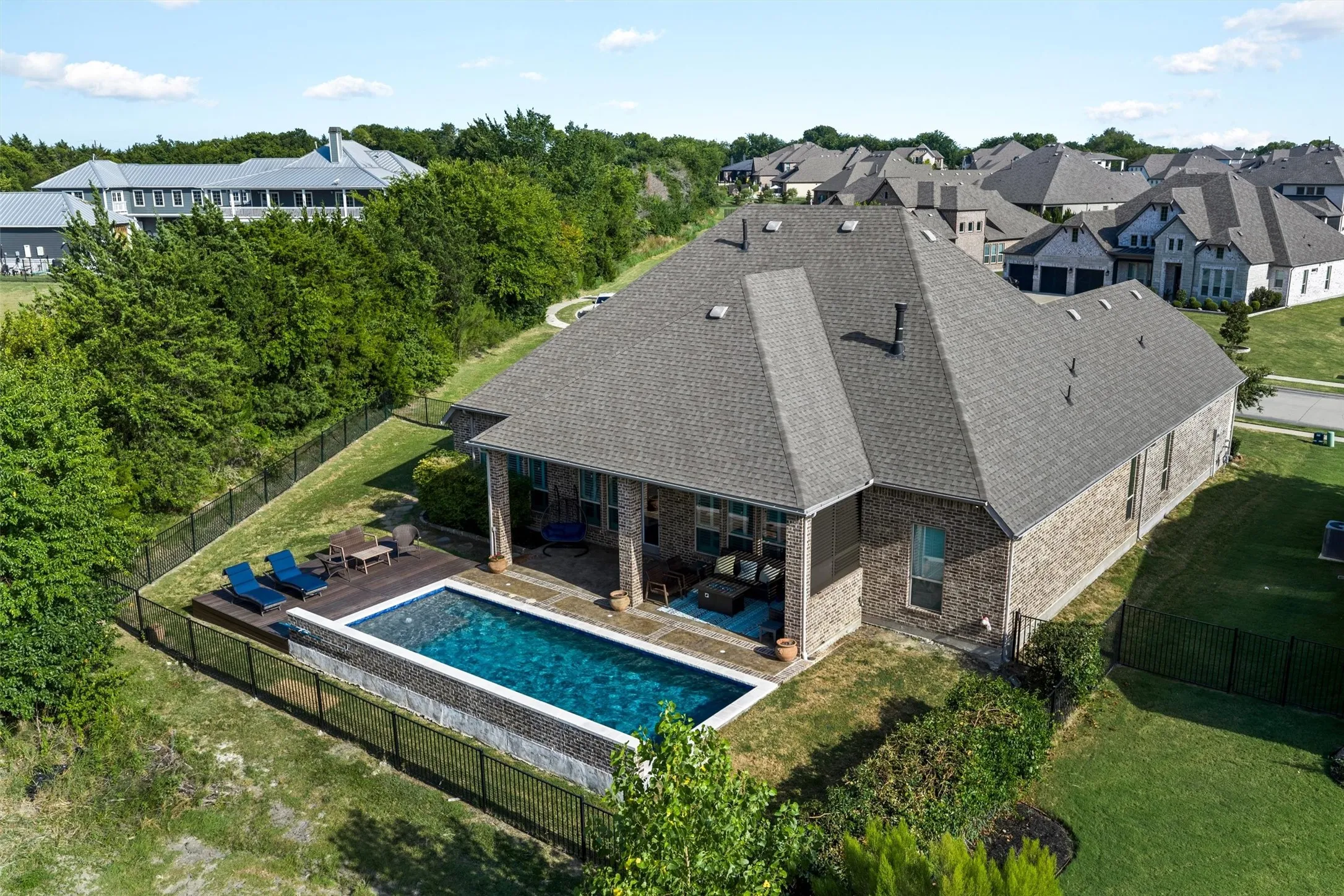 Single Family Residence For Sale in Rockwall County , 2815 Abundant Court, Heath, Texas 75126, 4 Bedroom, 3 Bathroom, 3 Garage spaces, 3,038 Sqft, built in 2018, mls#21349211, Real Estate Agent in Heath, Homes For Sale in Rockwall county, Homes For Sale in Heath, Realtor in Heath Texas, Real Estate Brokerage Independent Realty Texas, Luminita Cordes Realtor
