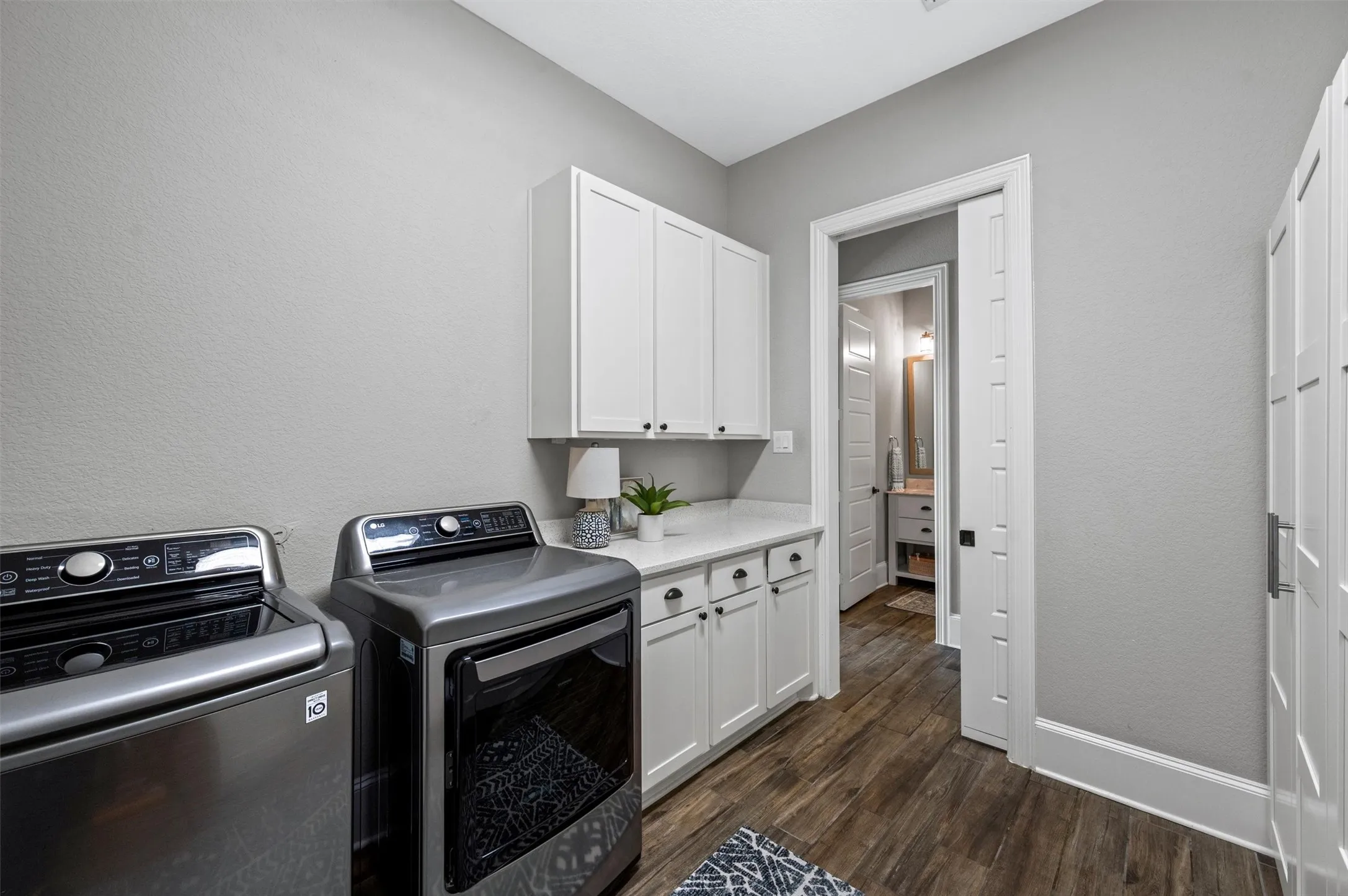 Single Family Residence For Sale in Rockwall County , 2815 Abundant Court, Heath, Texas 75126, 4 Bedroom, 3 Bathroom, 3 Garage spaces, 3,038 Sqft, built in 2018, mls#21349211, Real Estate Agent in Heath, Homes For Sale in Rockwall county, Homes For Sale in Heath, Realtor in Heath Texas, Real Estate Brokerage Independent Realty Texas, Luminita Cordes Realtor