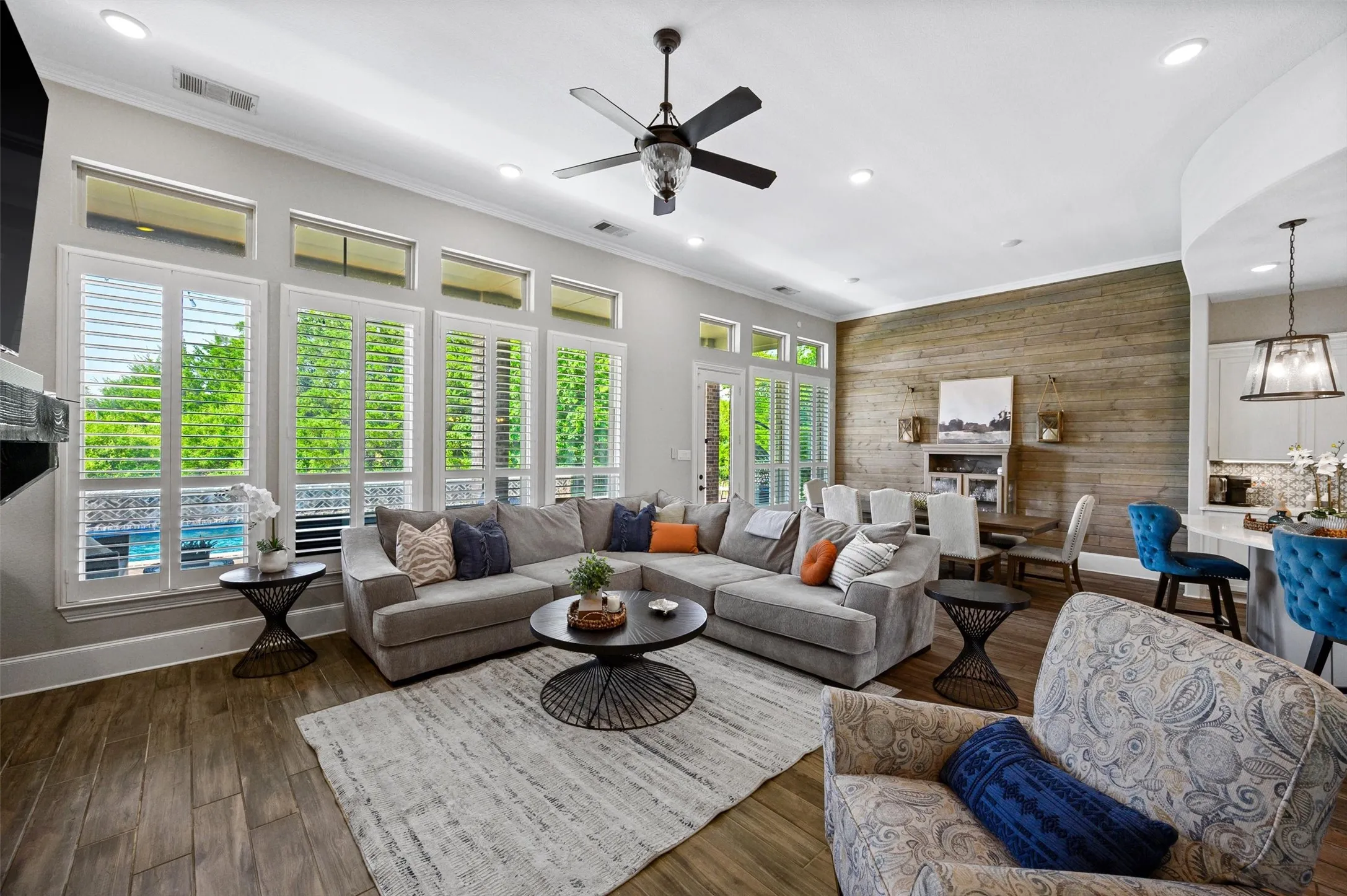Single Family Residence For Sale in Rockwall County , 2815 Abundant Court, Heath, Texas 75126, 4 Bedroom, 3 Bathroom, 3 Garage spaces, 3,038 Sqft, built in 2018, mls#21349211, Real Estate Agent in Heath, Homes For Sale in Rockwall county, Homes For Sale in Heath, Realtor in Heath Texas, Real Estate Brokerage Independent Realty Texas, Luminita Cordes Realtor