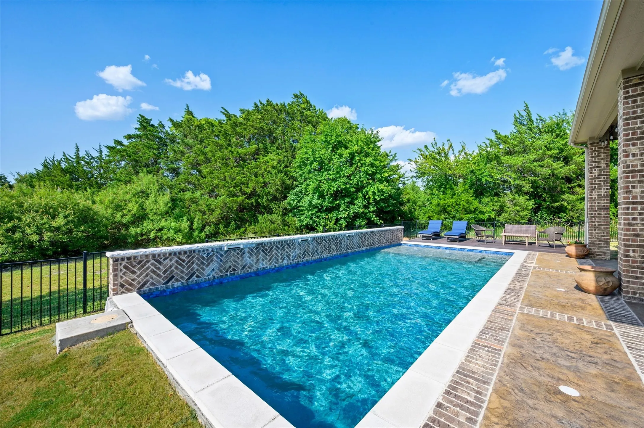 Single Family Residence For Sale in Rockwall County , 2815 Abundant Court, Heath, Texas 75126, 4 Bedroom, 3 Bathroom, 3 Garage spaces, 3,038 Sqft, built in 2018, mls#21349211, Real Estate Agent in Heath, Homes For Sale in Rockwall county, Homes For Sale in Heath, Realtor in Heath Texas, Real Estate Brokerage Independent Realty Texas, Luminita Cordes Realtor