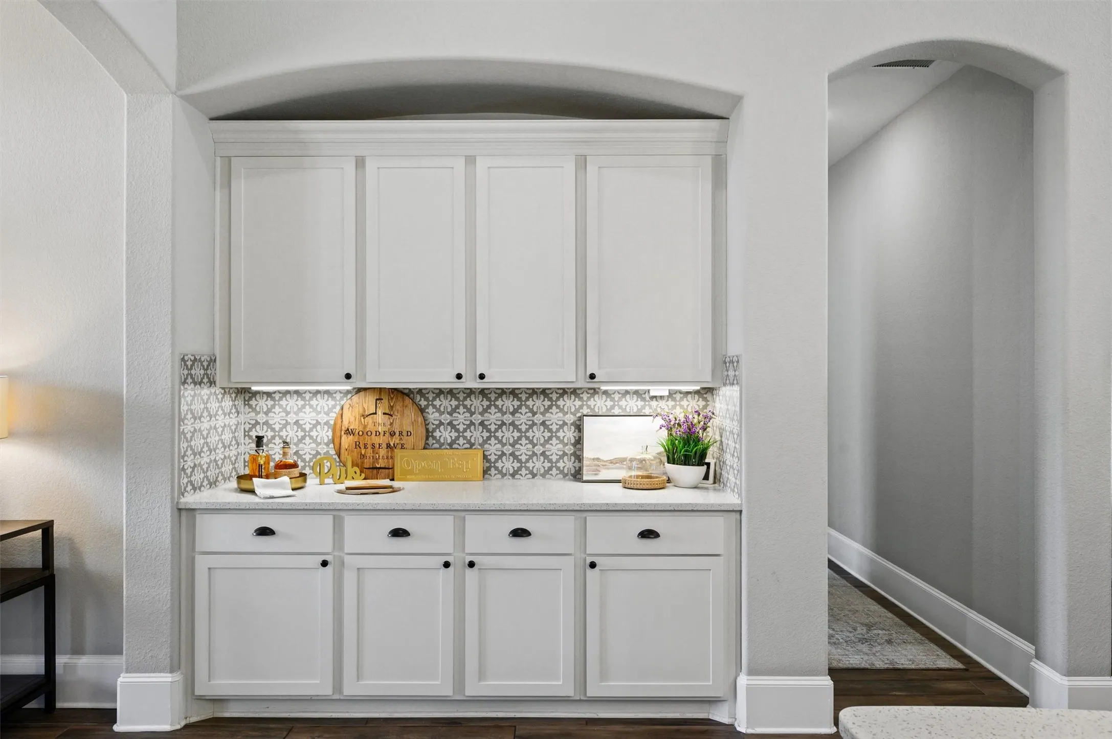 Single Family Residence For Sale in Rockwall County , 2815 Abundant Court, Heath, Texas 75126, 4 Bedroom, 3 Bathroom, 3 Garage spaces, 3,038 Sqft, built in 2018, mls#21349211, Real Estate Agent in Heath, Homes For Sale in Rockwall county, Homes For Sale in Heath, Realtor in Heath Texas, Real Estate Brokerage Independent Realty Texas, Luminita Cordes Realtor