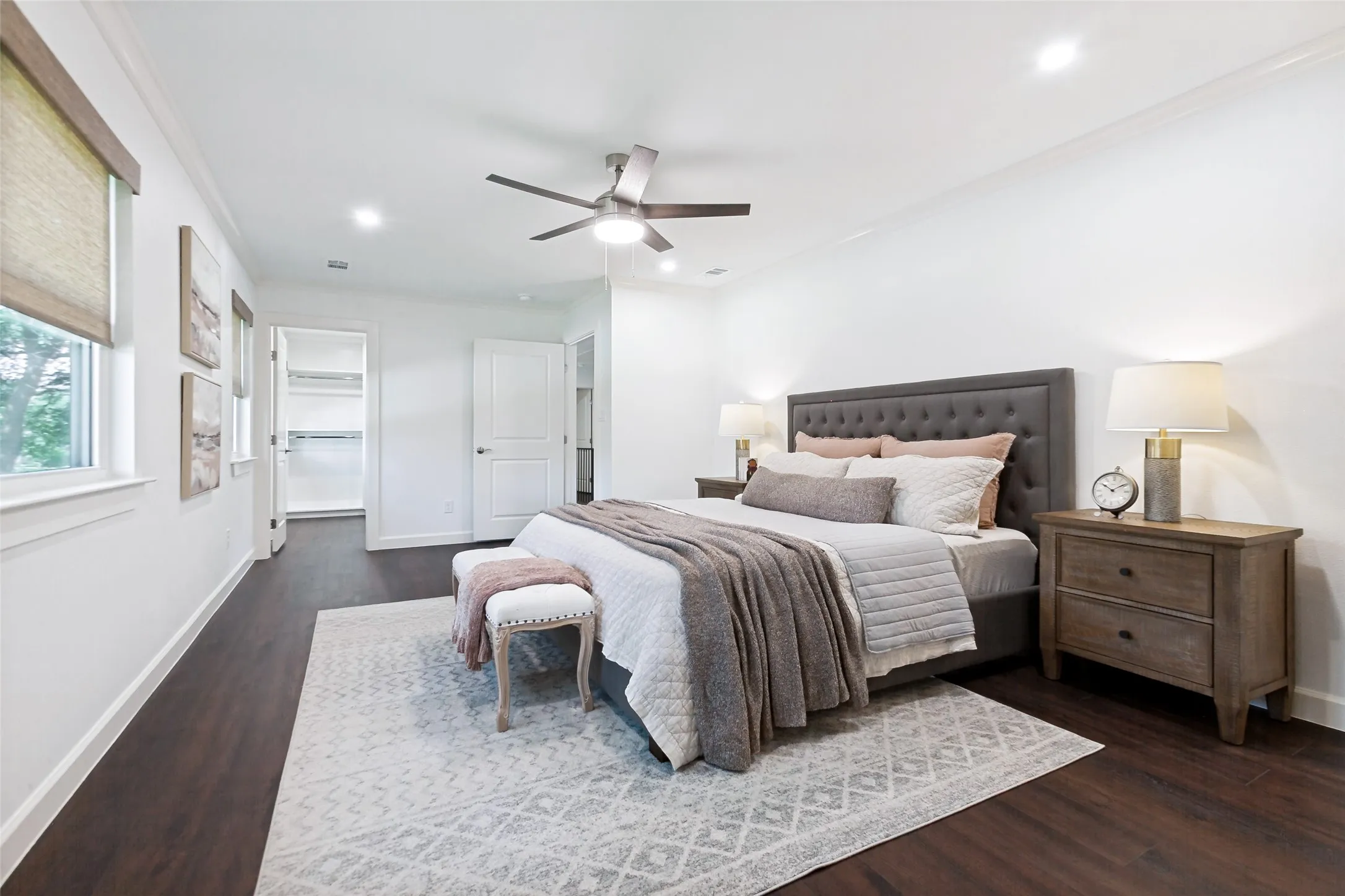 Single Family Residence For Sale in Dallas County , 1318 Seminole Drive, Richardson, Texas 75080, 5 Bedroom, 5 Bathroom, 2 Garage spaces, 3,450 Sqft, built in 1965, mls#21351405, Real Estate Agent in Richardson, Homes For Sale in Dallas county, Homes For Sale in Richardson, Realtor in Richardson Texas, Real Estate Brokerage Independent Realty Texas, Luminita Cordes Realtor