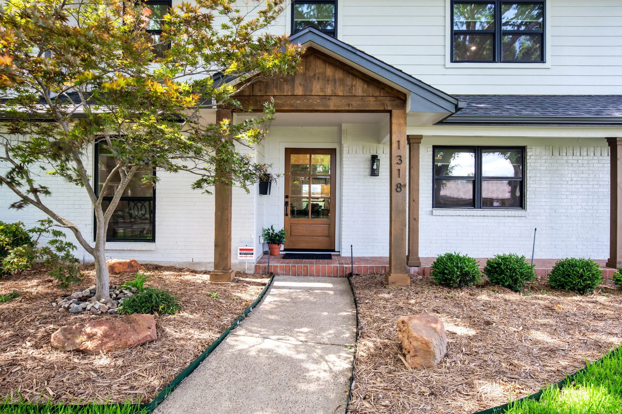 Single Family Residence For Sale in Dallas County , 1318 Seminole Drive, Richardson, Texas 75080, 5 Bedroom, 5 Bathroom, 2 Garage spaces, 3,450 Sqft, built in 1965, mls#21351405, Real Estate Agent in Richardson, Homes For Sale in Dallas county, Homes For Sale in Richardson, Realtor in Richardson Texas, Real Estate Brokerage Independent Realty Texas, Luminita Cordes Realtor
