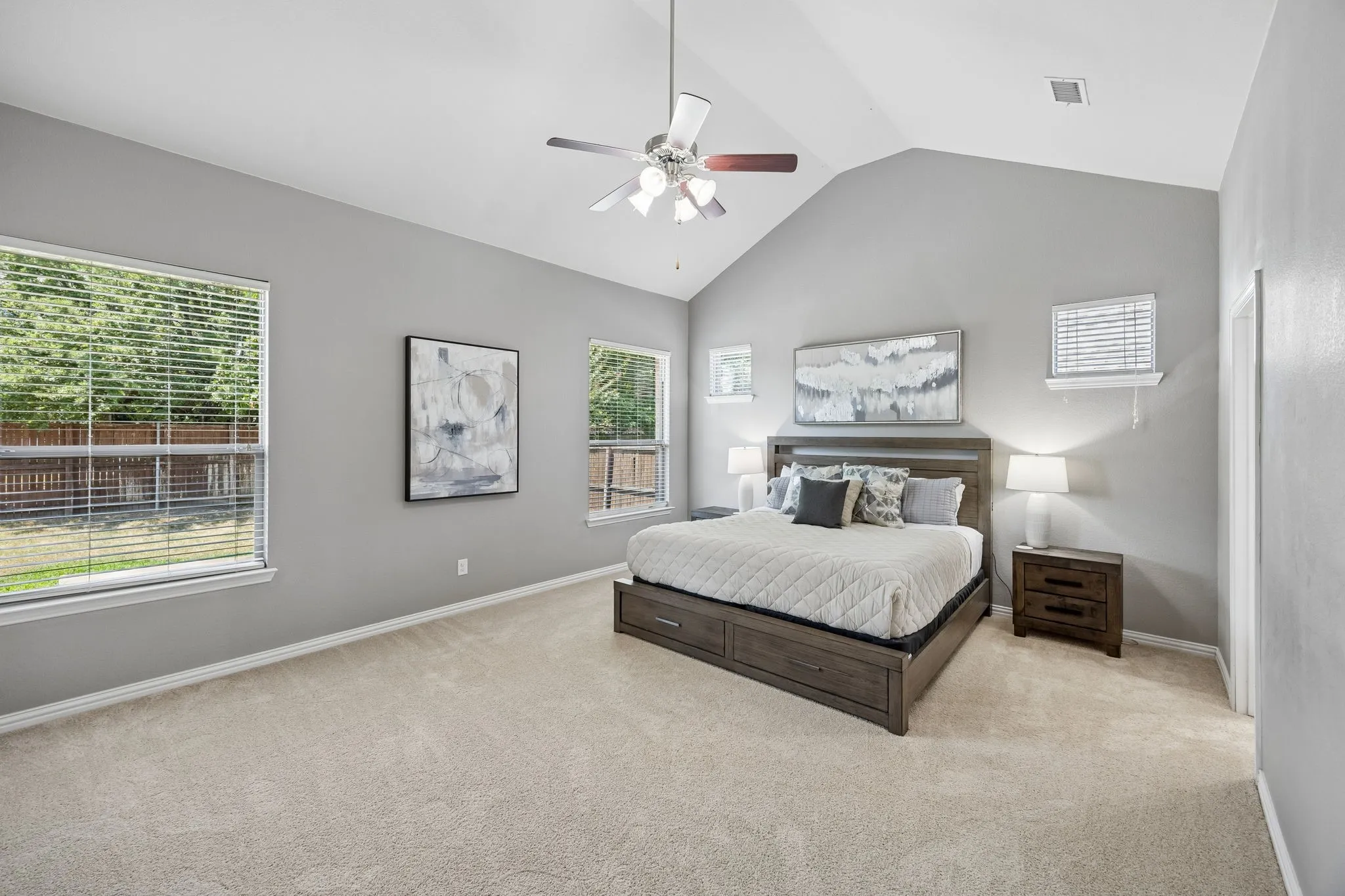 Single Family Residence For Sale in Denton County , 344 Falstaff Drive, Roanoke, Texas 76262, 4 Bedroom, 3 Bathroom, 2 Garage spaces, 3,035 Sqft, built in 2010, mls#21350777, Real Estate Agent in Roanoke, Homes For Sale in Denton county, Homes For Sale in Roanoke, Realtor in Roanoke Texas, Real Estate Brokerage Independent Realty Texas, Luminita Cordes Realtor