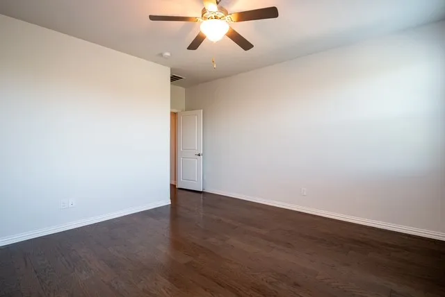 Single Family Residence For Rent in Collin County , 1029 Zachary Way, Allen, Texas 75013, 3 Bedroom, 3 Bathroom, 2 Garage spaces, 1,936 Sqft, built in 2017, mls#21351133, Real Estate Agent in Allen, Homes For Rent in Collin county, Homes For Rent in Allen, Realtor in Allen Texas, Real Estate Brokerage Independent Realty Texas, Luminita Cordes Realtor